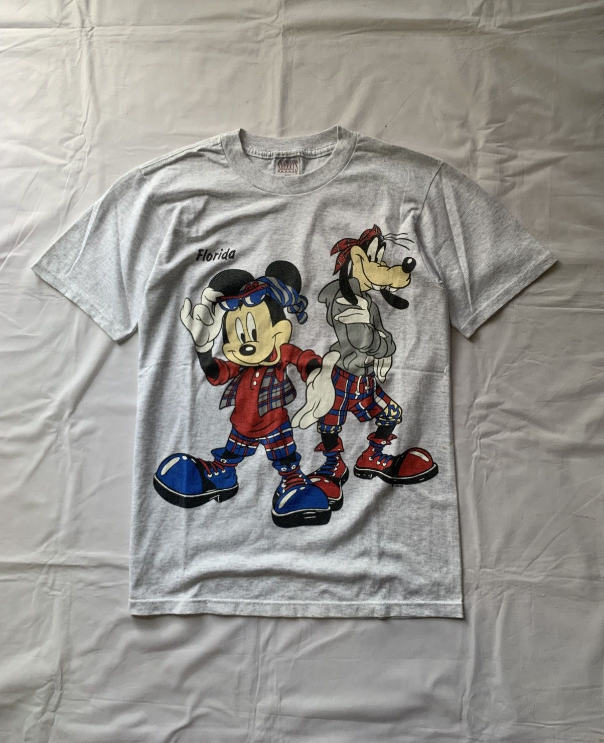 Vintage Mickey Mouse & Goofy 90s Tee