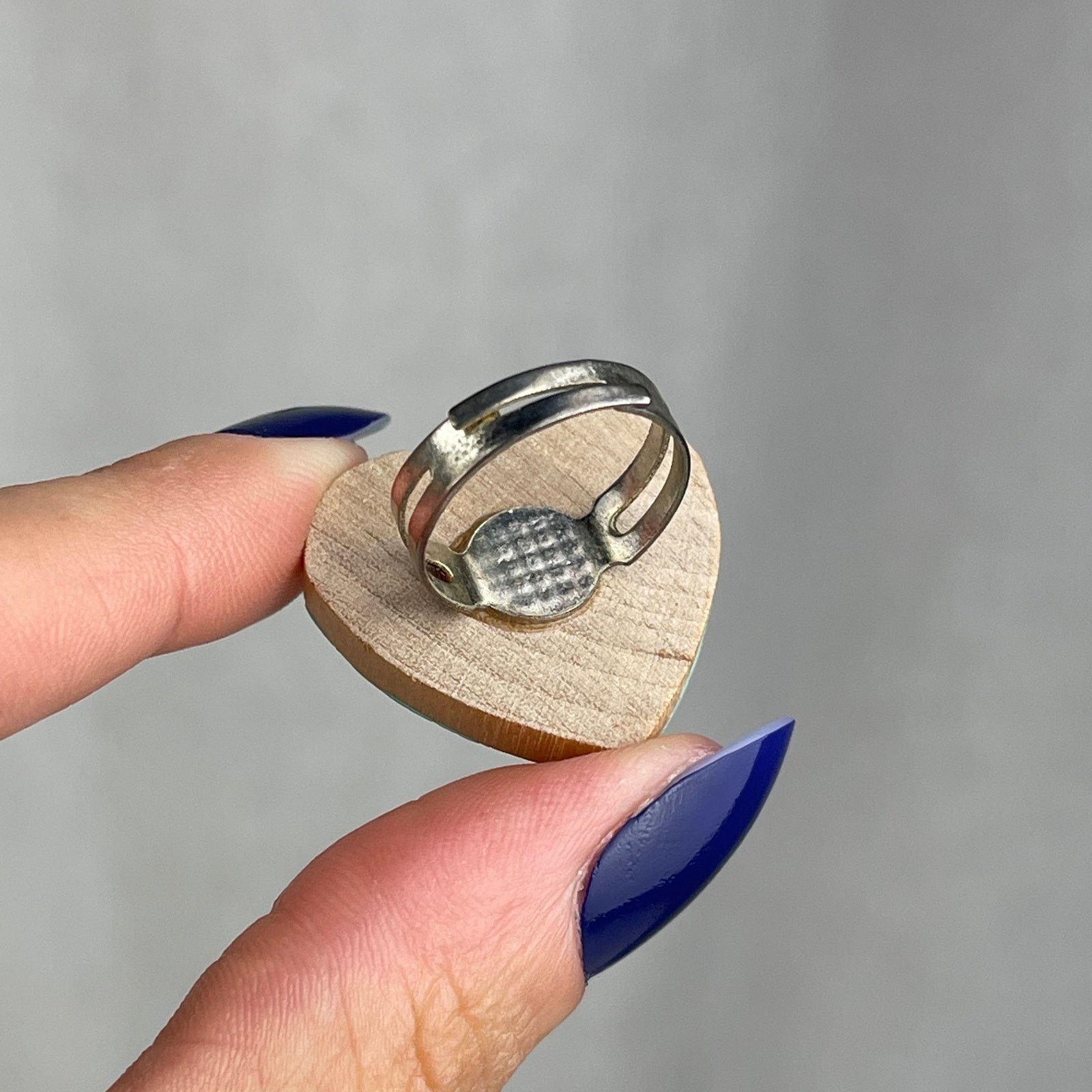 Handmade Steppie Co. Wooden Heart Adjustable Ring Mint Green Striped Size ONE SIZE - 17 Thumbnail