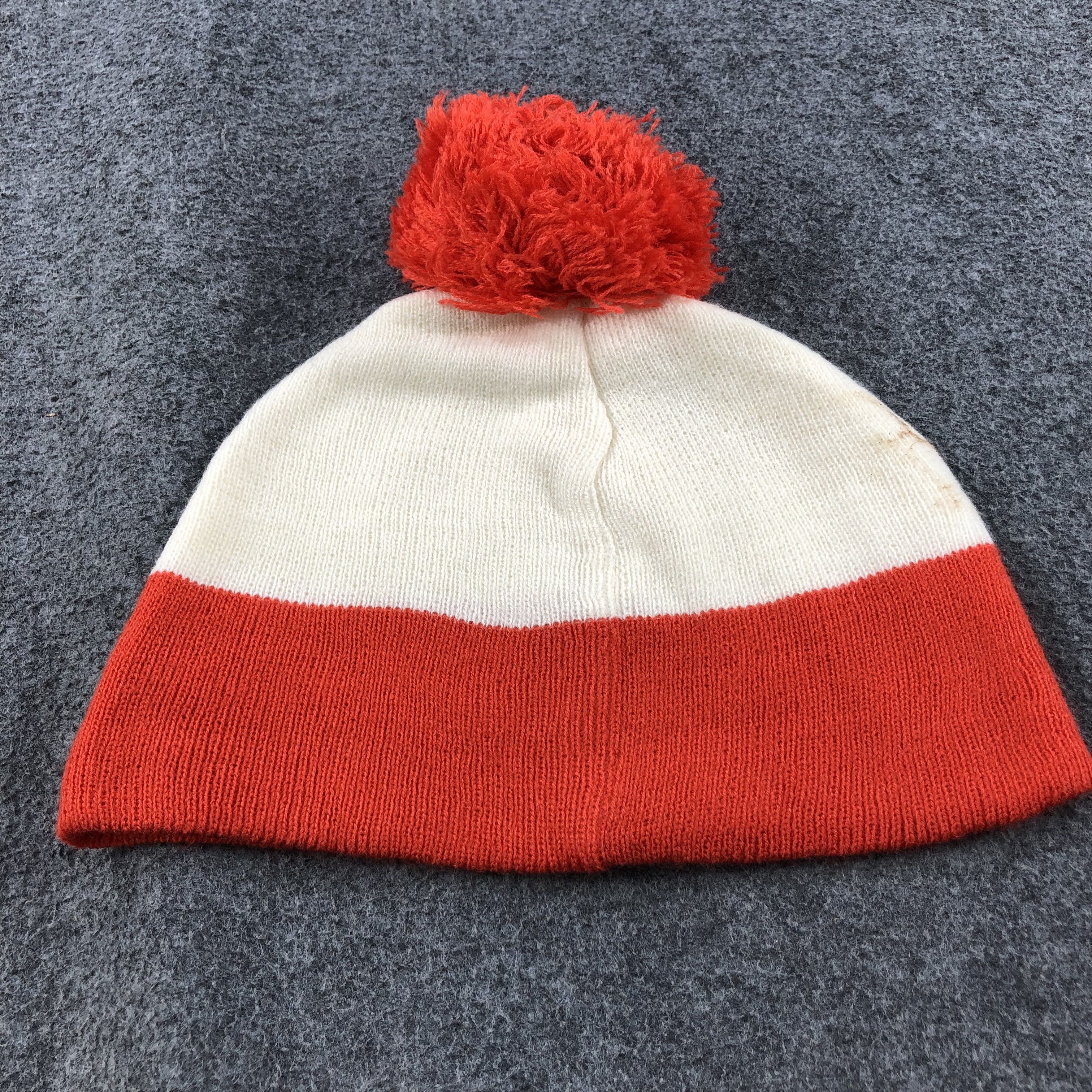 Vintage Unknown Where's Wally Bobble Beanie Snowcap Snow Hat B316 Size ONE SIZE - 4 Thumbnail