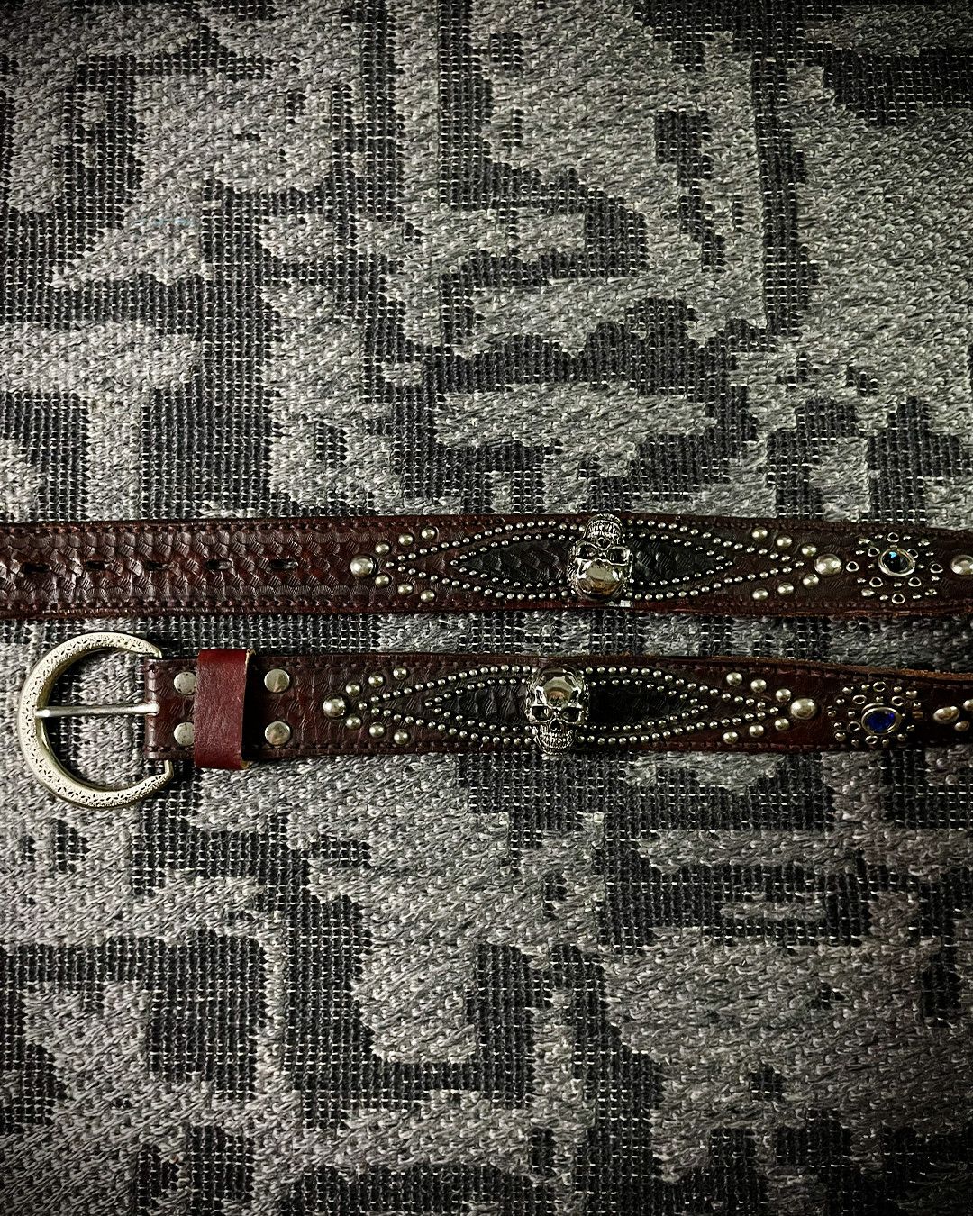Tornado Mart Tornado Mart Pirate Skull Blue Gem Leather Belt Size 30 - 4 Thumbnail