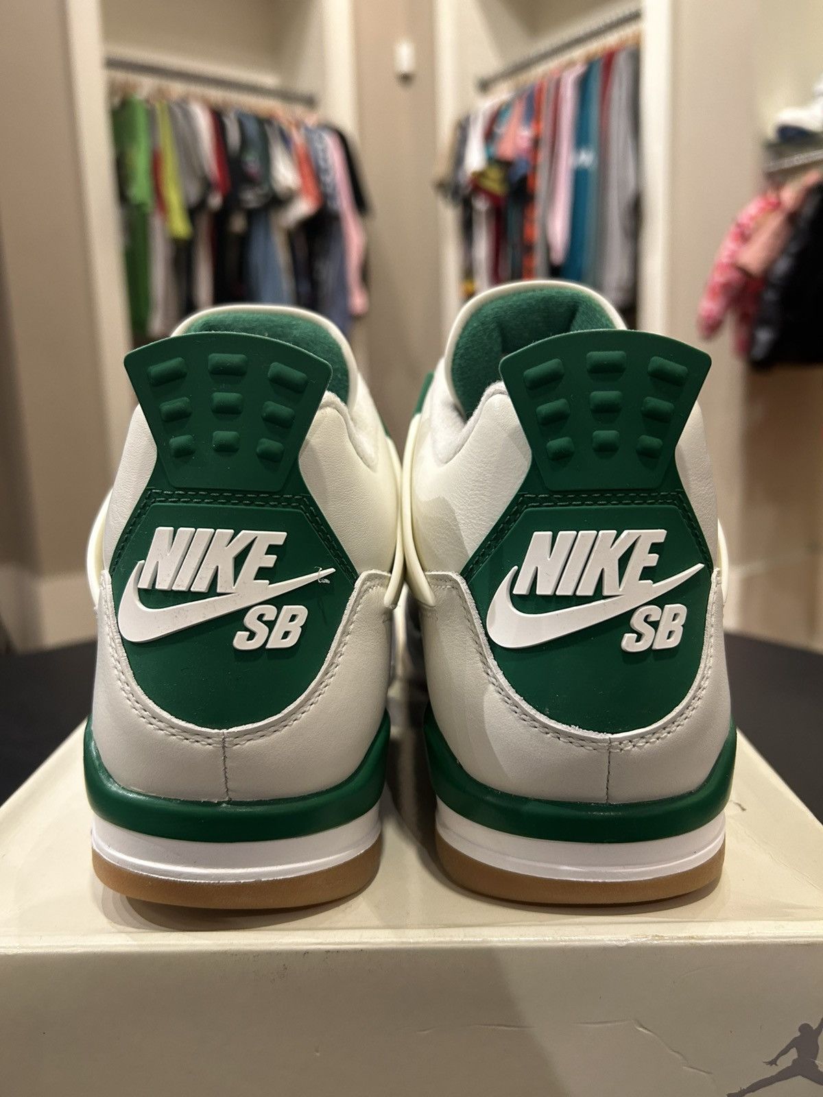 Jordan Brand Jordan 4 SB Retro ‘Pine Green’ Size US 8.5 / EU 41-42 - 3 Thumbnail