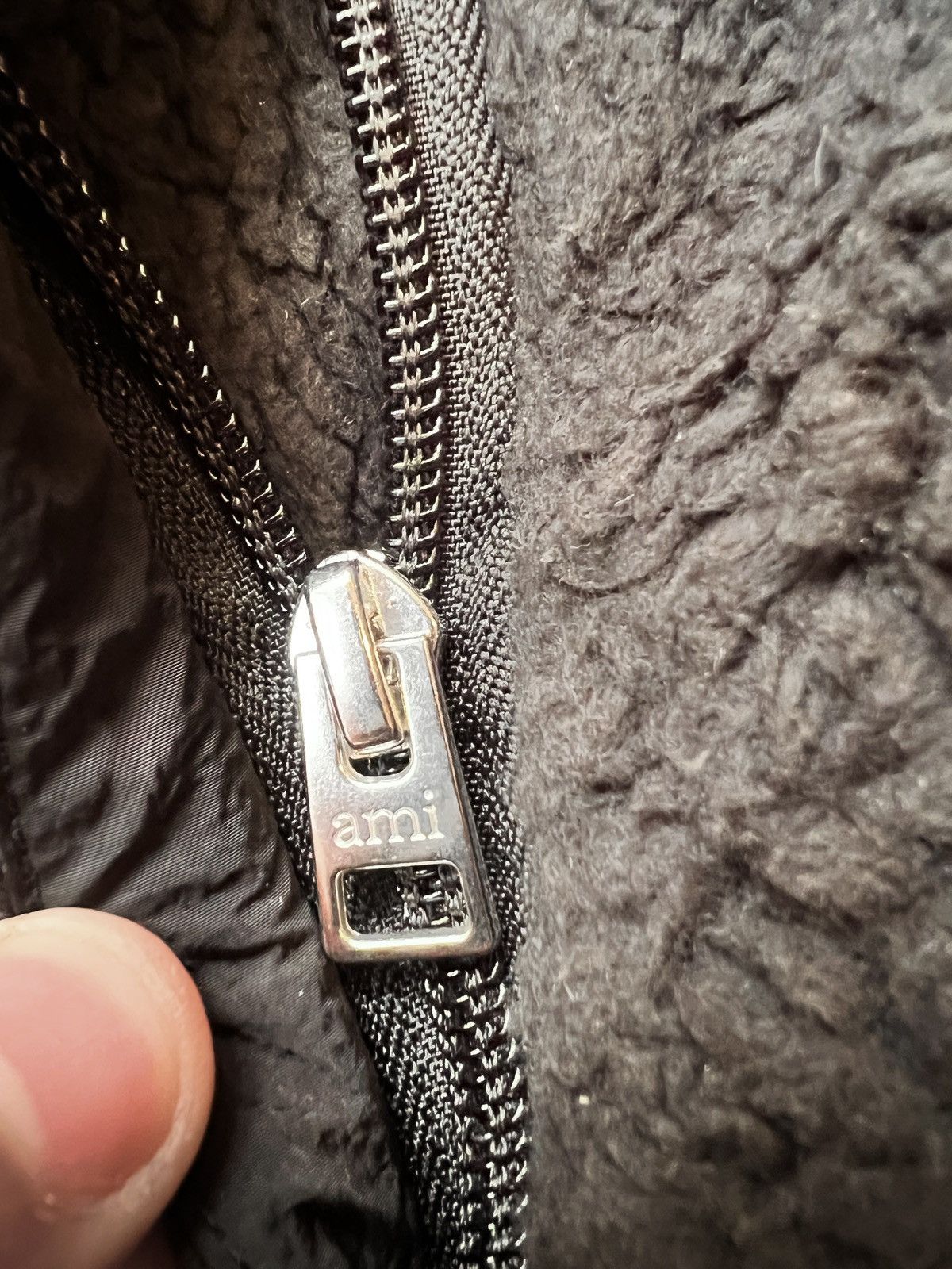 AMI Rare Ami Heart Logo Sherpa / Fleece (Black) Size US L / EU 52-54 / 3 - 9 Thumbnail