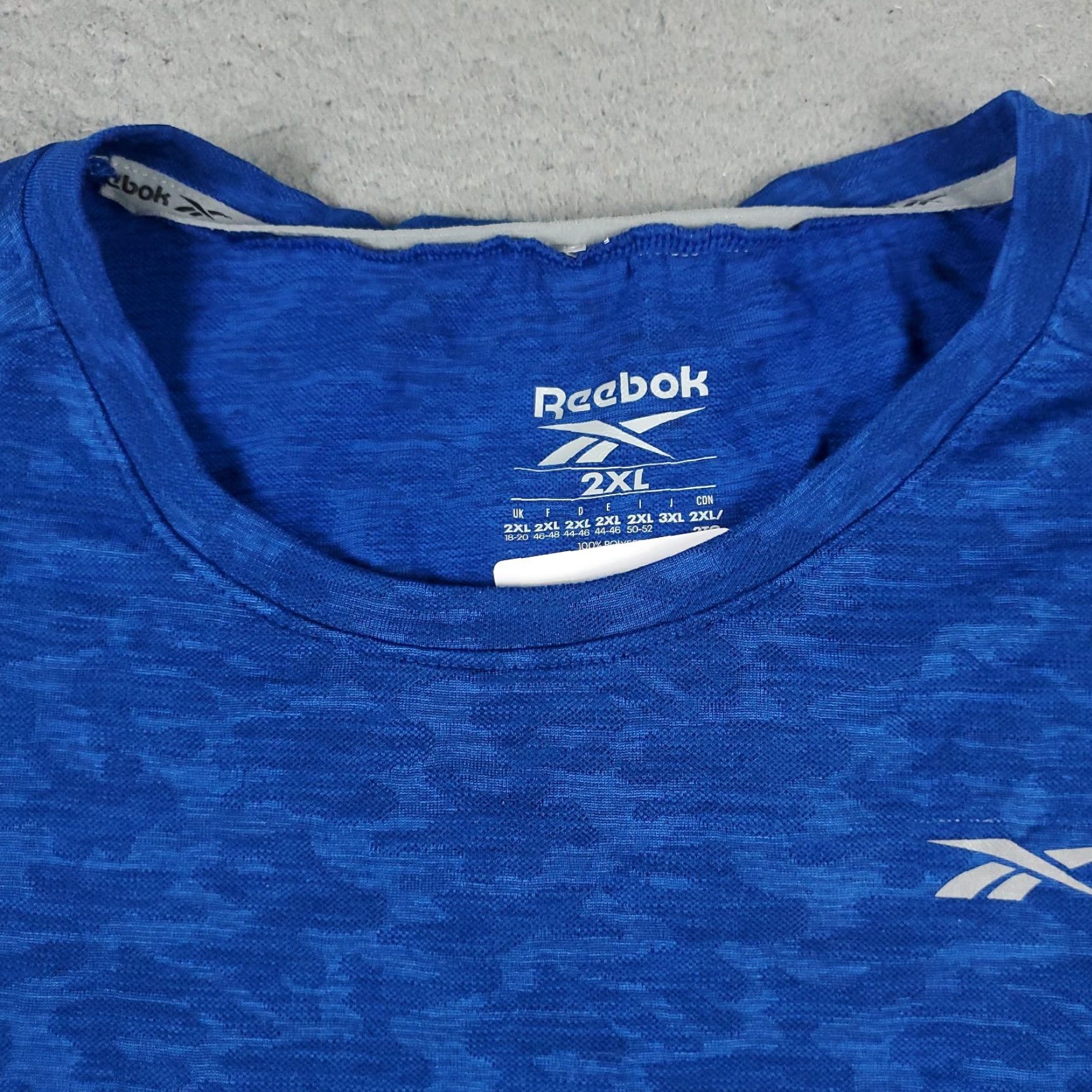 Reebok Reebok Shirt Mens 2XL Blue Logo Short Sleeve Crew Neck Cotton Blend Adult Vintage No Size US XXL / EU 58 / 5 - 2 Thumbnail