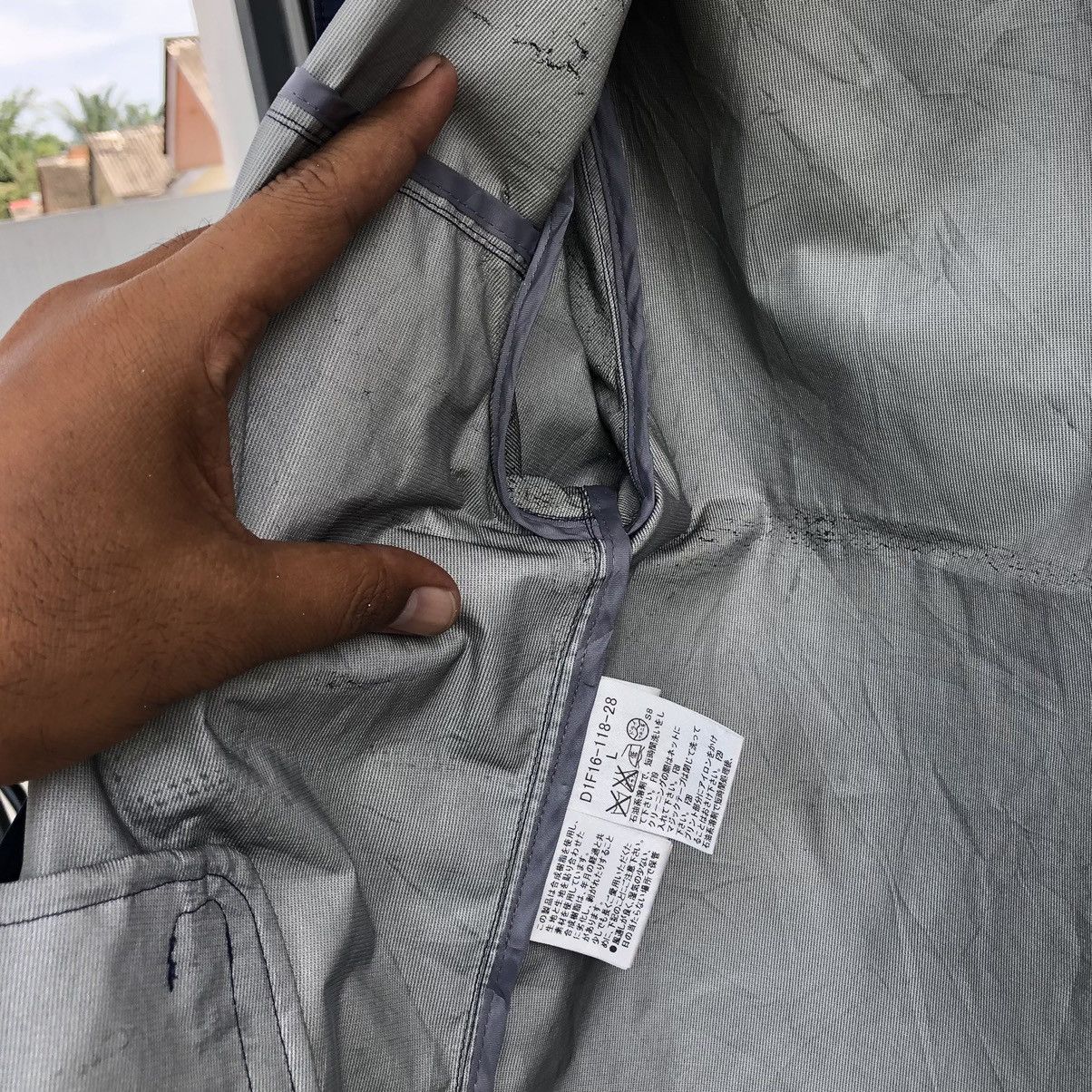Burberry Burberry Black Label Waterproof Light Jacket With Hoodie Size US M / EU 48-50 / 2 - 17 Thumbnail