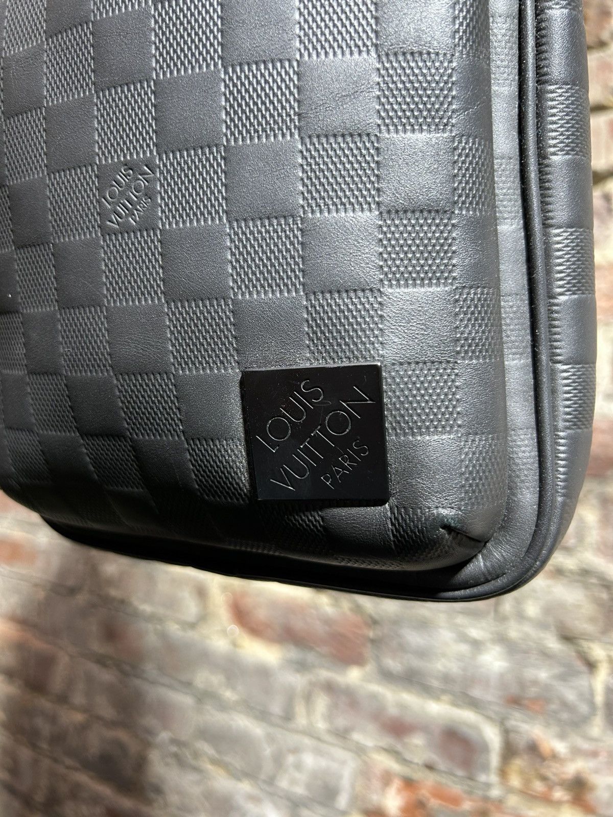 Louis Vuitton Louis Vuitton Black Sling Bag Size ONE SIZE - 2 Thumbnail