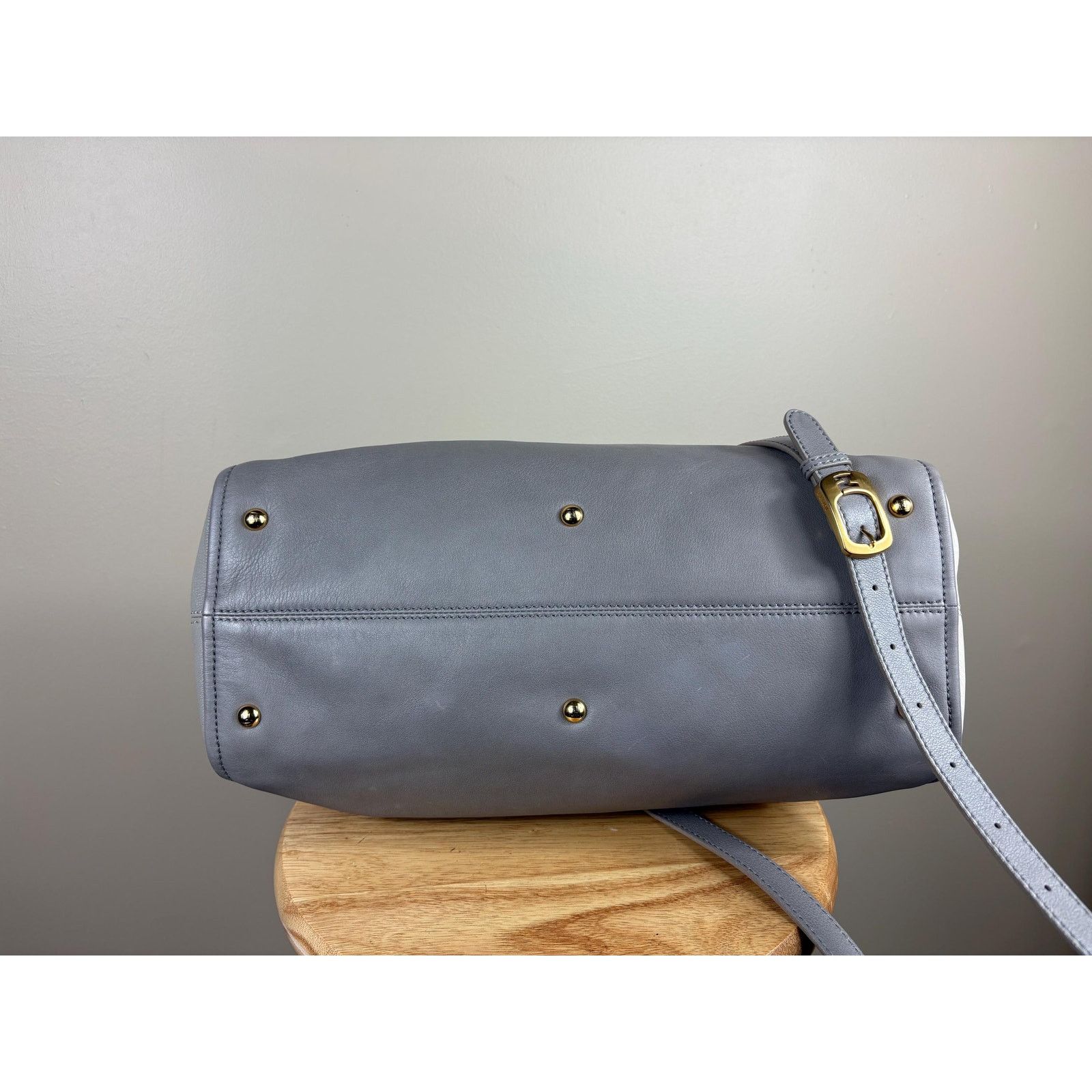 Fendi Authentic Fendi Gray Leather Chameleon Colorblock Shoulder Size ONE SIZE - 5 Thumbnail