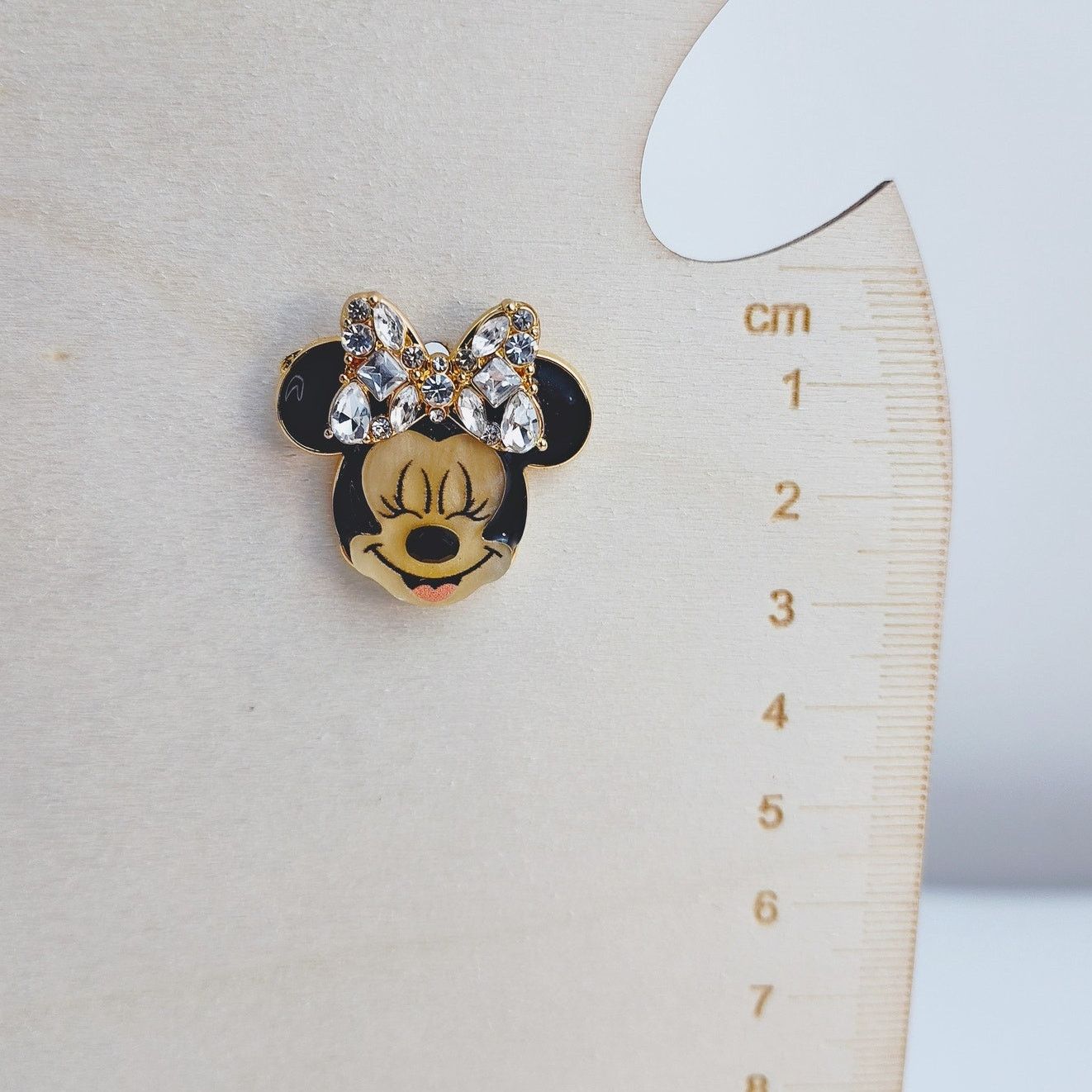 Disney Disney x BaubleBar Minnie Stud Earrings w Rhinestone Bow NIP Size ONE SIZE - 8 Thumbnail