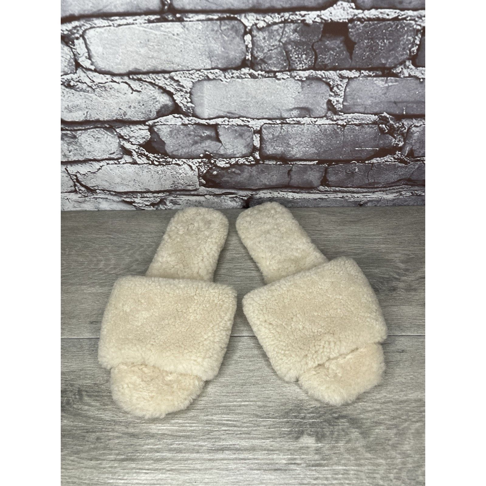 Other Raye Sherp Ivory Cream Faux Fur Slippers Open Toe Sandals Wo Size US 7 / IT 37 - 4 Thumbnail
