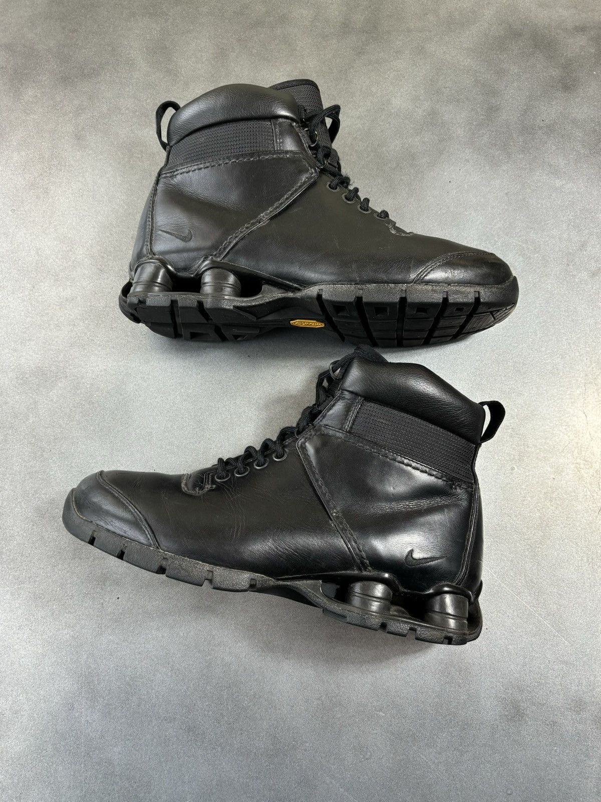 Nike × Vibram × Vintage 2004 Nike Shox Neo Mid Vintage Nike Shox Boots Vibram 308659 Size US 9 / EU 42 - 3 Thumbnail