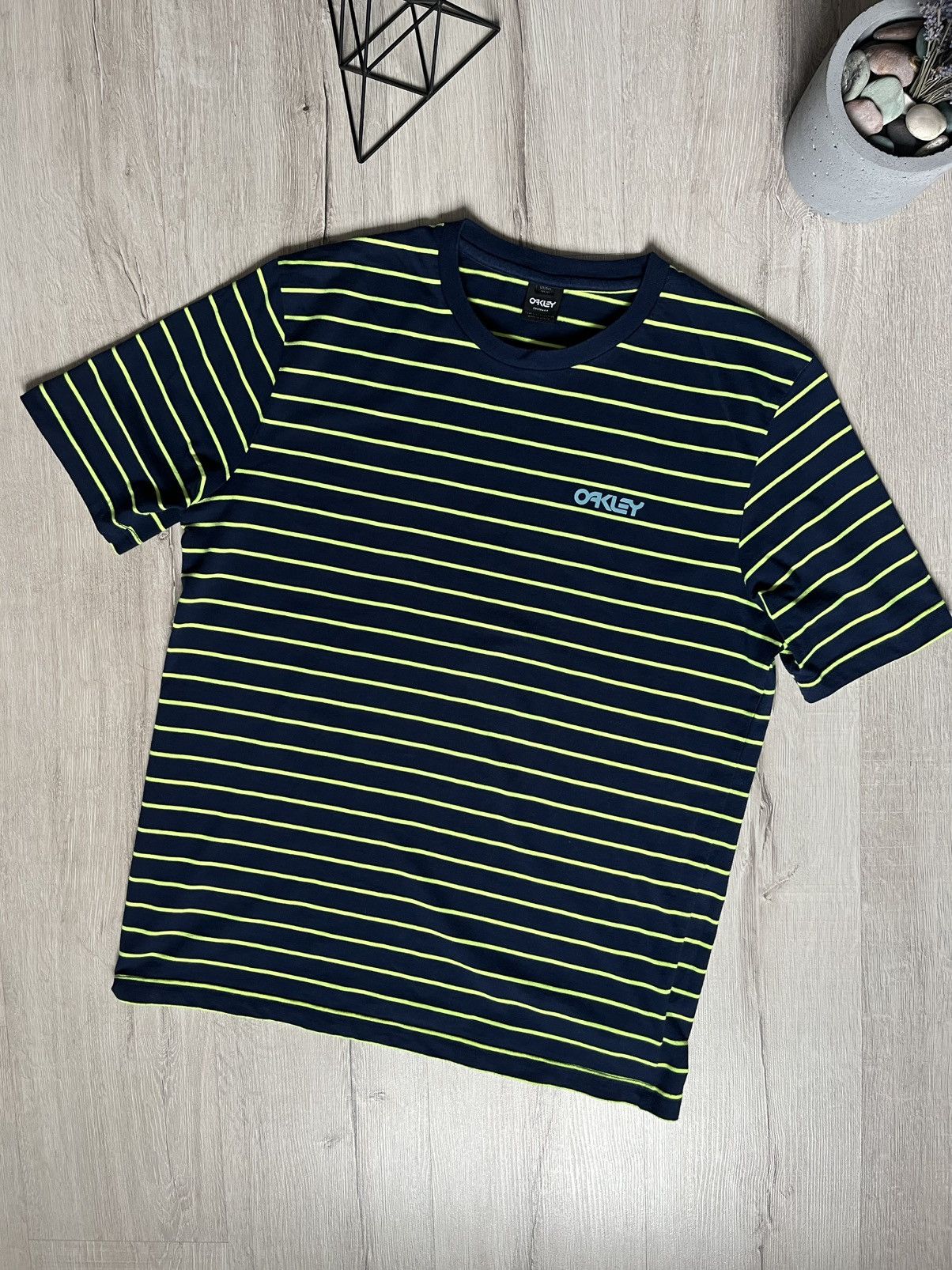 Oakley Oakley men’s t-shirt size L Size US L / EU 52-54 / 3 - 1 Thumbnail