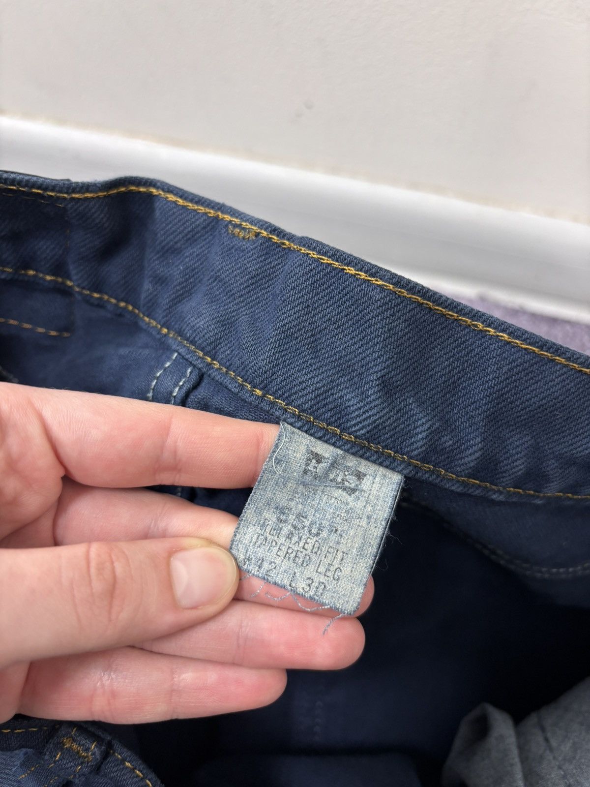 Levi's Vintage 1990s Levi’s 550 Orange Tab Navy Blue Denim Jeans Size US 42 / EU 58 - 17 Thumbnail