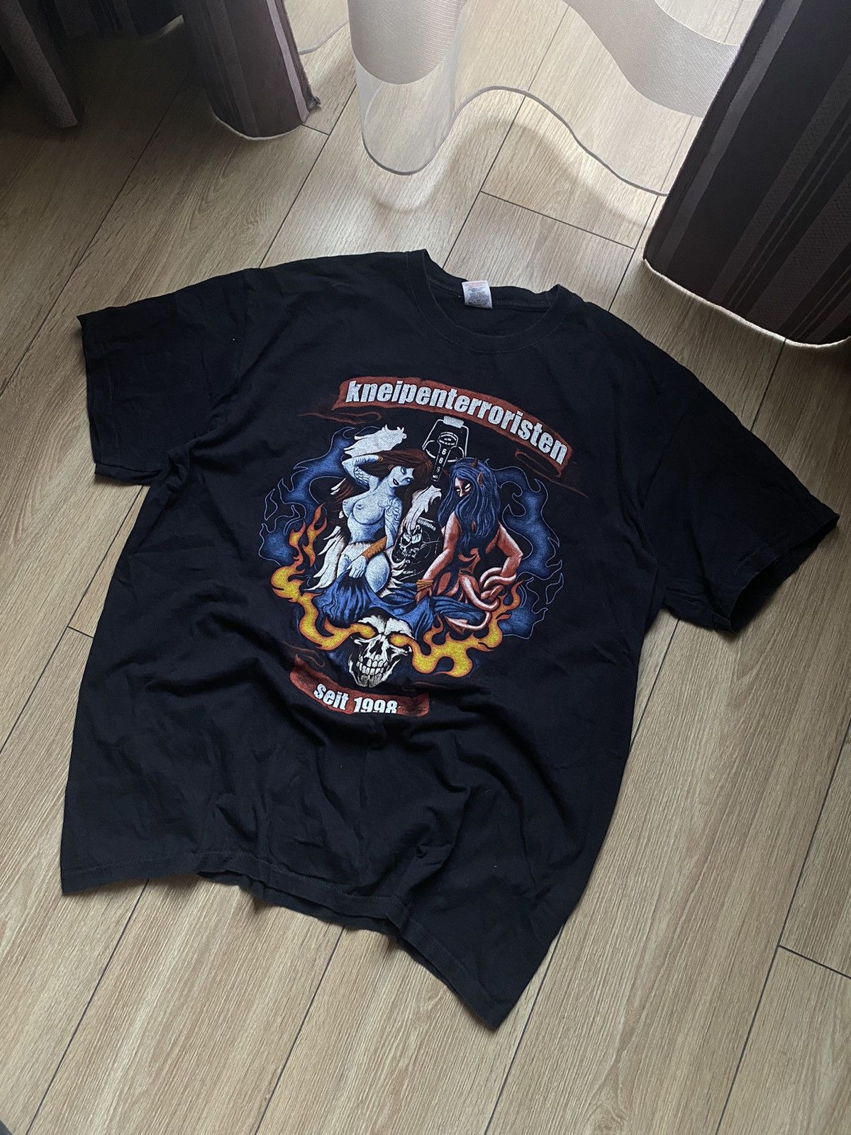 Band Tees × Vintage Kneipenterroristen Girls T shirt Size US XL / EU 56 / 4 - 1 Thumbnail