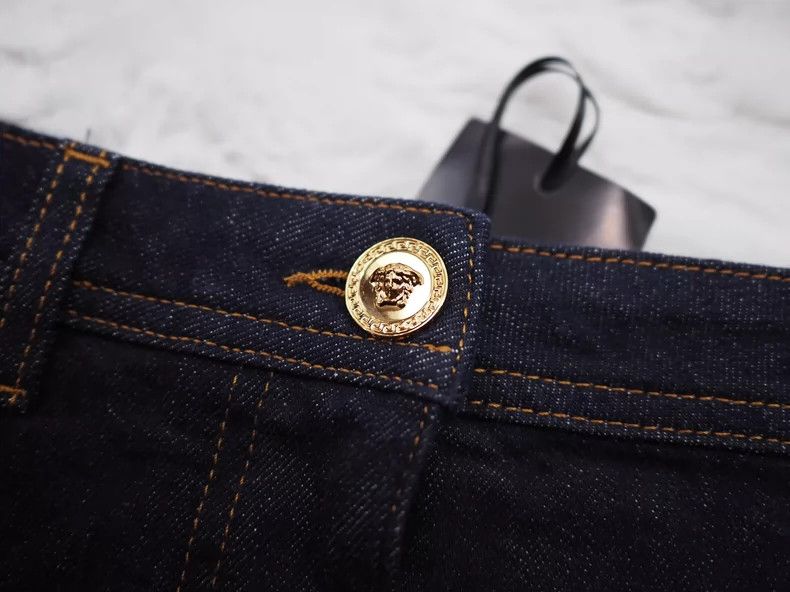 Versace VersaceBlue Medusa denim mini skirt 2503-Nextarrow Size 26" / US 2 / IT 38 - 4 Thumbnail
