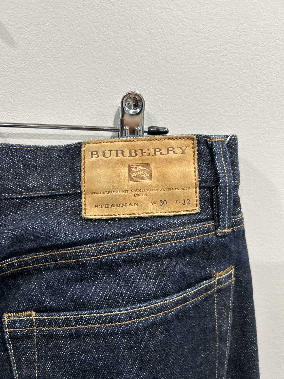 Burberry × Vintage Burberry Brit Denim Jeans Size US 30 / EU 46 - 2 Thumbnail