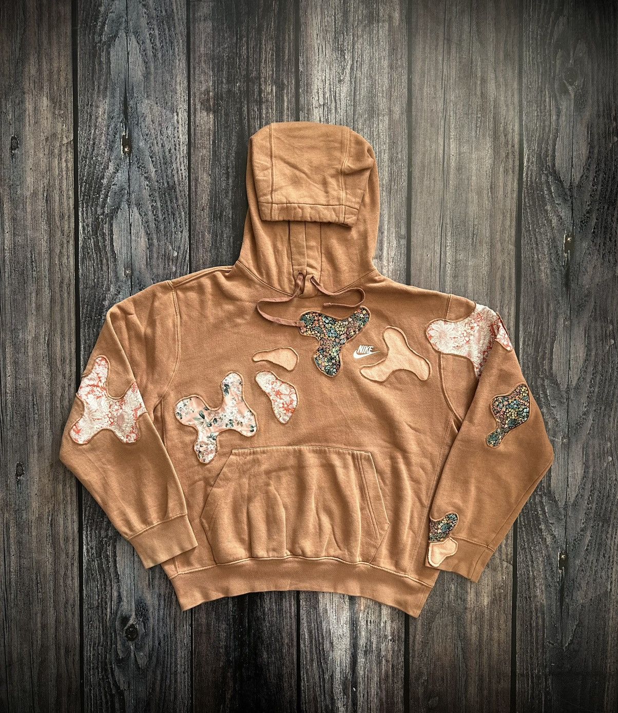 Nike Nike Custom Hoodie Vintage 90s Y2K Reworked Size US M / EU 48-50 / 2 - 1 Thumbnail