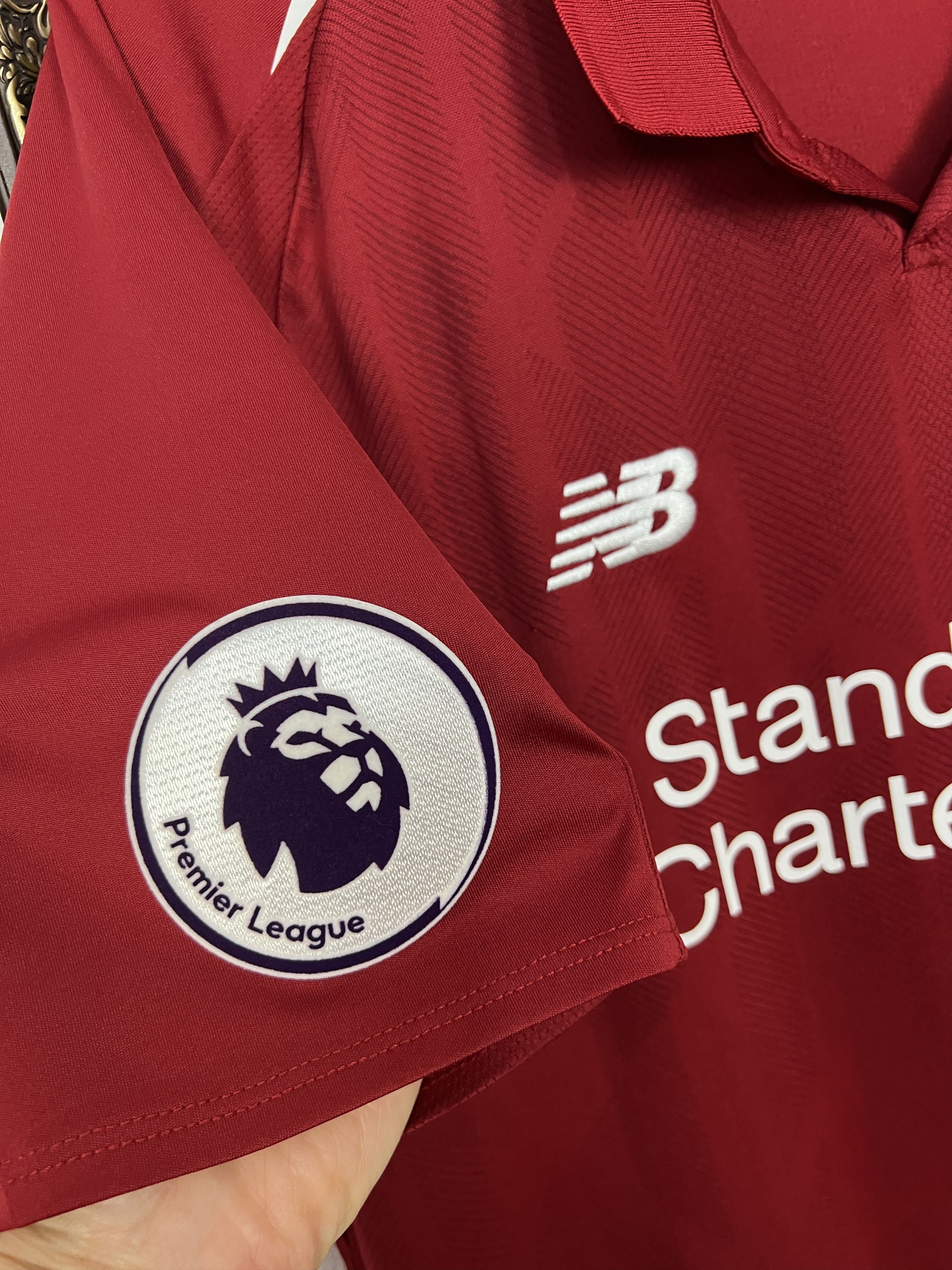 New Balance Liverpool Home football shirt 2018 Soccer #11 Salah Jersey Size US XL / EU 56 / 4 - 5 Thumbnail
