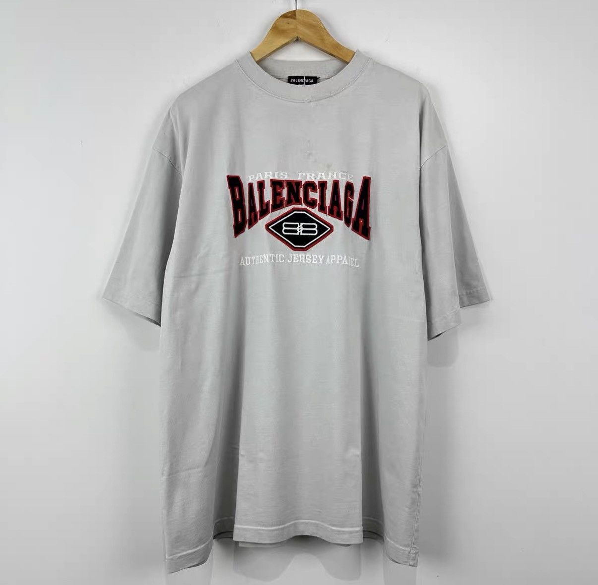 Balenciaga Balenciaga Batman Letter Vintage T-shirt J42 Size US L / EU 52-54 / 3 - 1 Thumbnail