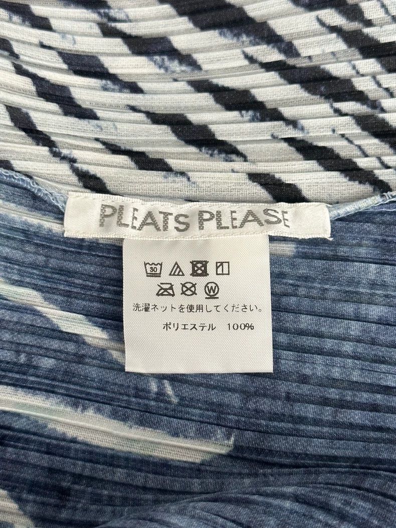 Issey Miyake Issey Miyake Blue firework smoke pleated dress Size M / US 6-8 / IT 42-44 - 3 Thumbnail