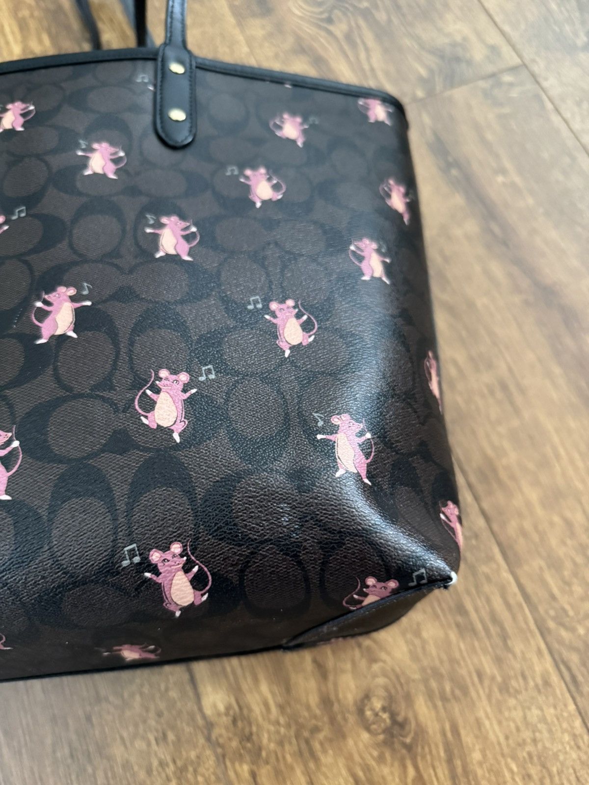 Coach Coach Tote 2 in 1 cat print leather hand bag Size ONE SIZE - 3 Thumbnail