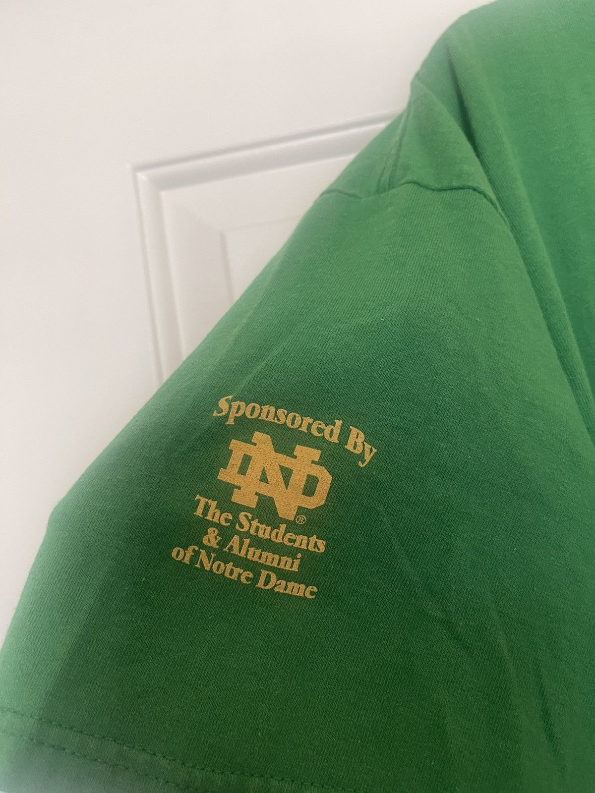 Vintage Vintage Notre Dame Football Here Come the Irish Student Size US XL / EU 56 / 4 - 6 Thumbnail