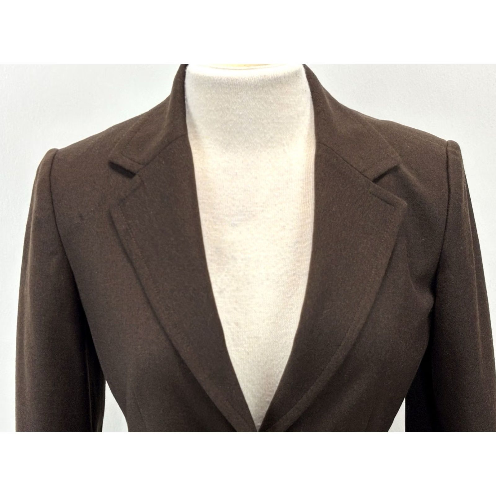 Talbots VINTAGE Talbots Wool Blazer Woman’s 4P Petite Brown Chocolate 1990s Old Money Blazer Womens Wool Blend Jacket Mens? Size S / US 4 / IT 40 - 5 Thumbnail
