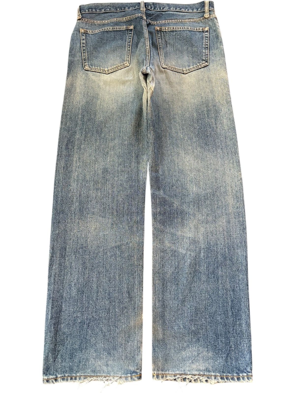 Uniqlo Vintage Japanese Uniqlo Faded Wash Distress Loose Jeans Size US 33 - 2 Thumbnail