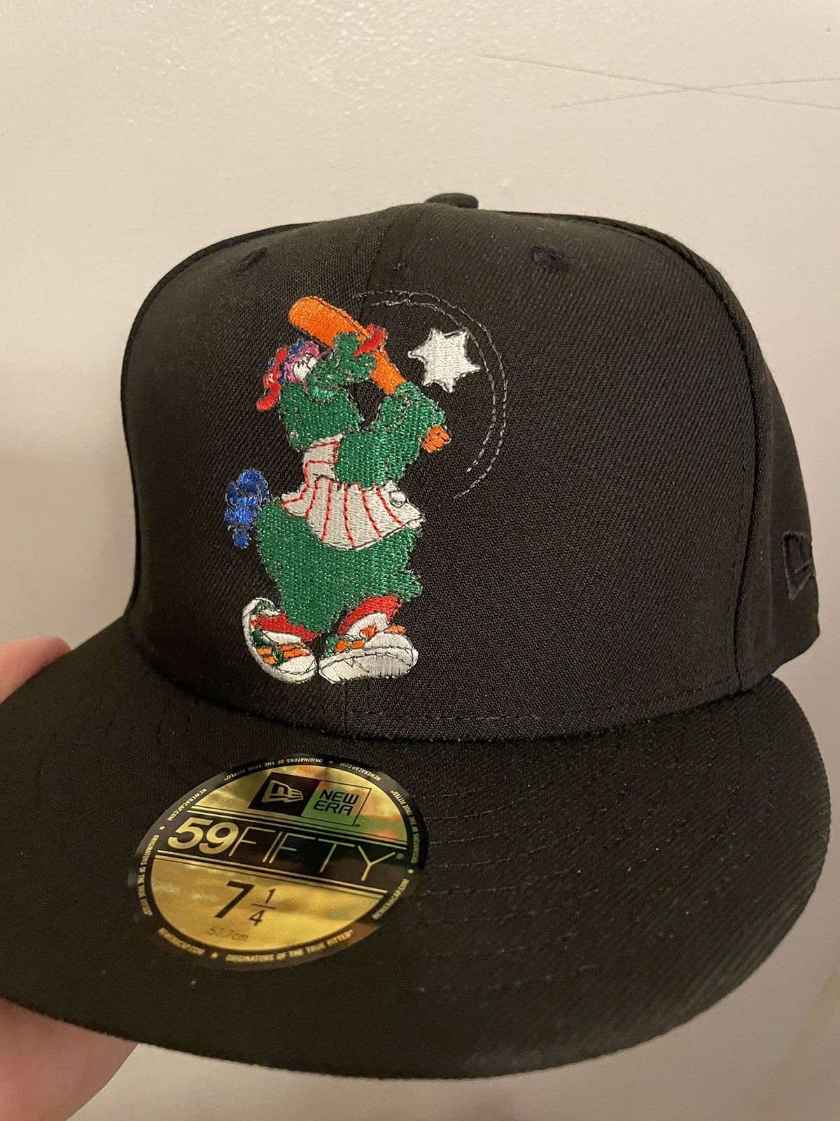 New Era Topperz USA Philadelphia Phillies mascot logo size 7 1/4 Br Size ONE SIZE - 3 Thumbnail