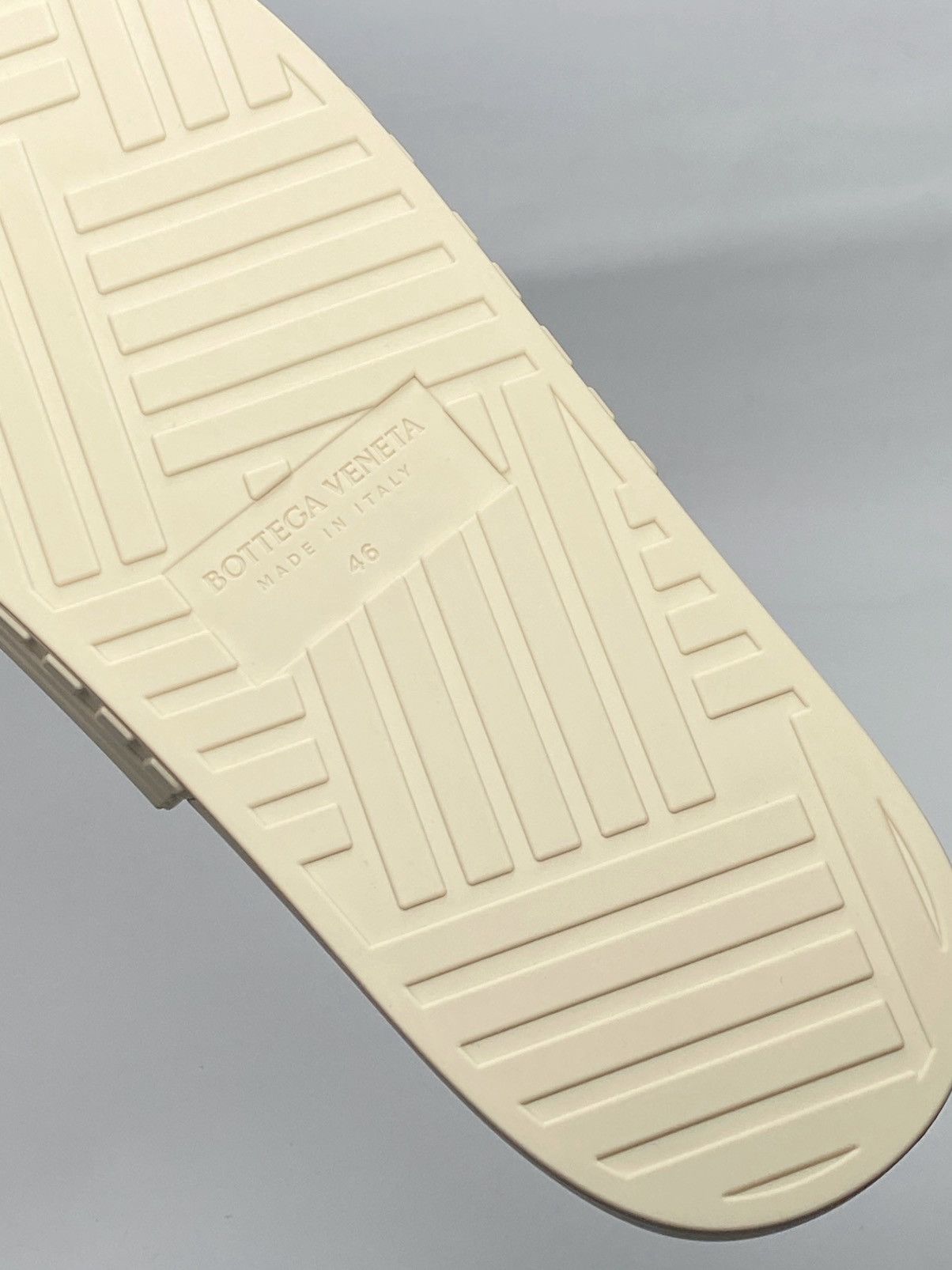 Bottega Veneta Bottega Veneta Rubber Slide Sandals size 46/us size 13 Size US 13 / EU 46 - 14 Thumbnail