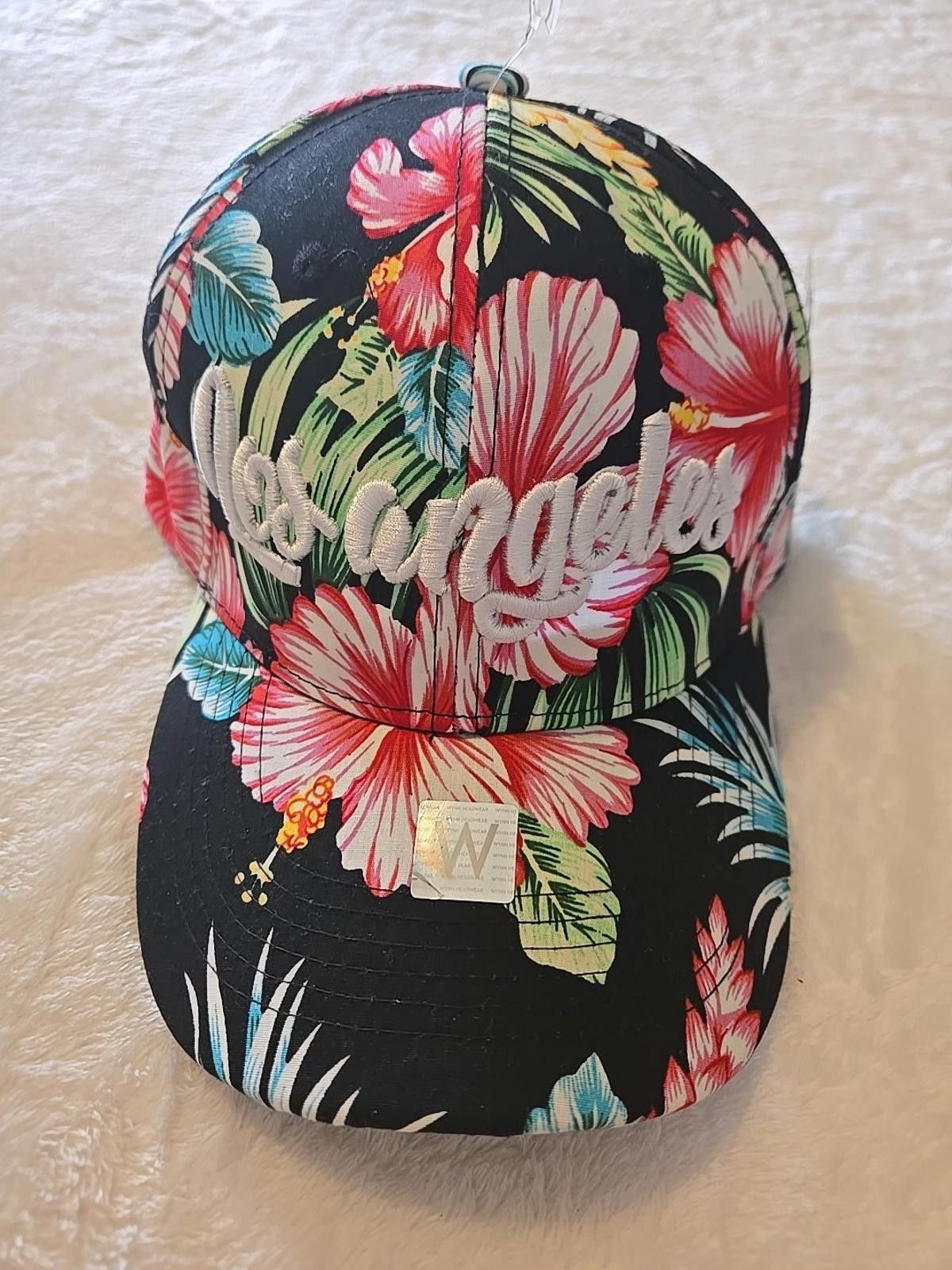 Winners Circle Los Angeles Tropical Floral Wynn Headwear Hat Cap New Size ONE SIZE - 1 Thumbnail