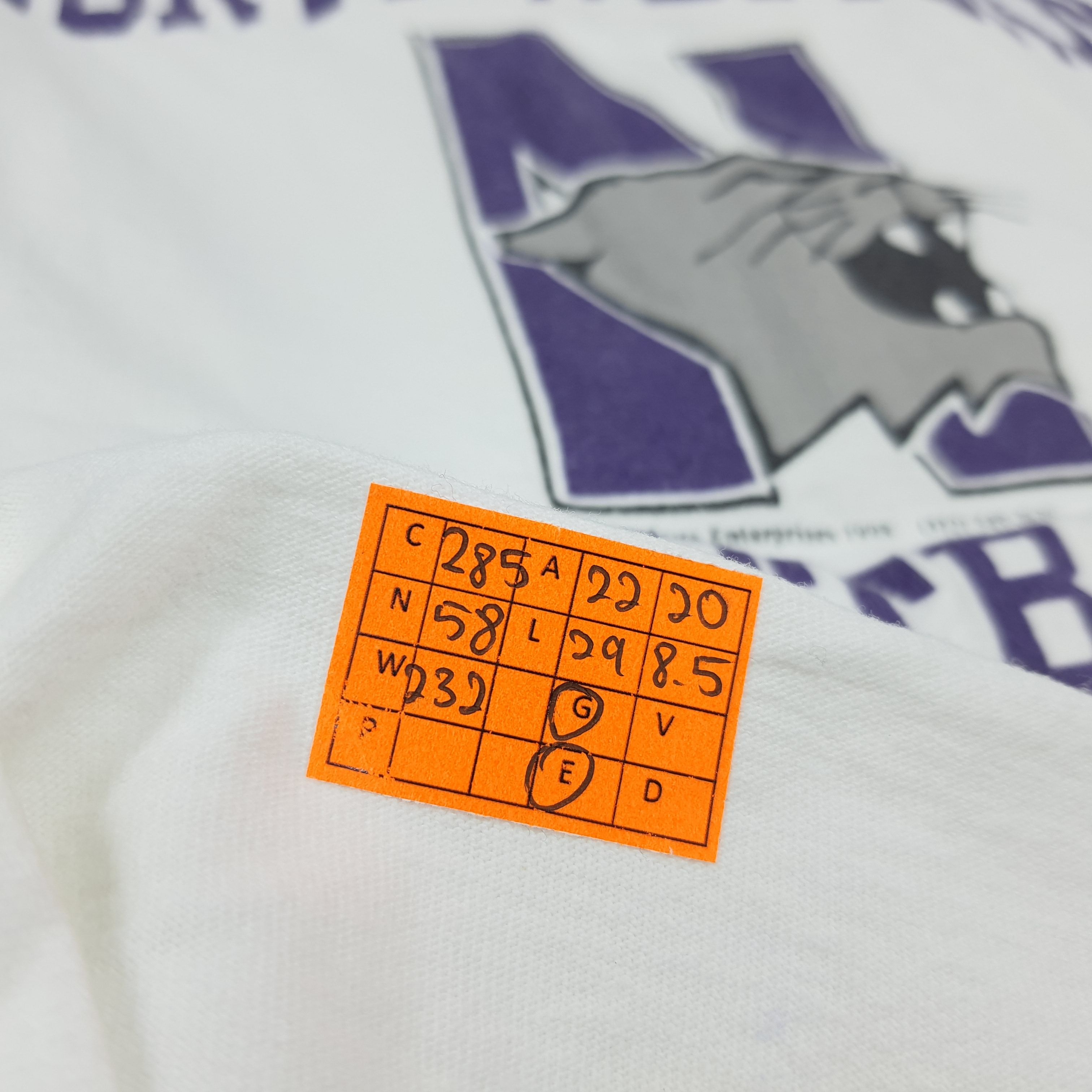 Fruit Of The Loom Vintage Northwestern Wildcats Football NFL Tshirt C285N58 Size US L / EU 52-54 / 3 - 8 Thumbnail