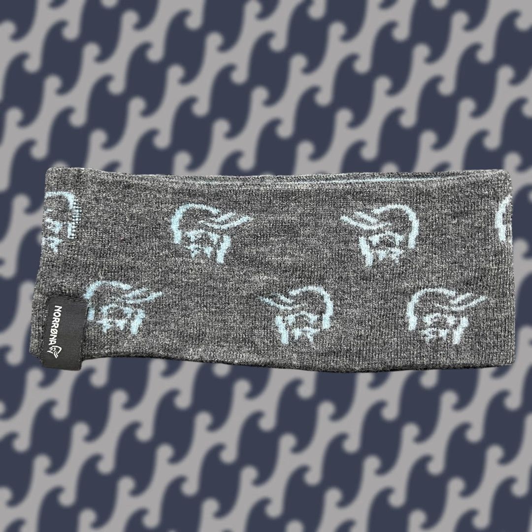 Logo 7 Norrona /29 Reversible 100% Merino Wool Headband Dark Gray Blue Logo Unisex Adults One Size Gray/Norrona Headband Reversible Merino Wool Vintage? No Size ONE SIZE - 1 Thumbnail