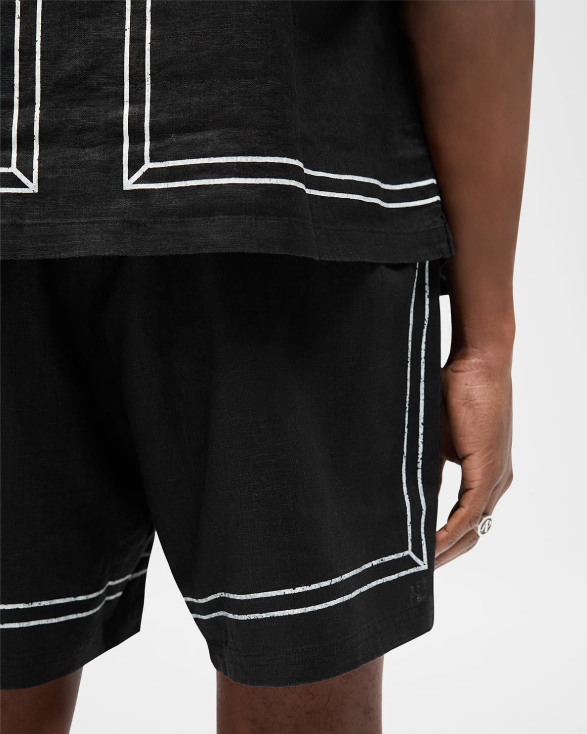 Represent Clo. o1mle1125 Border Short in Black Size US 28 / EU 44 - 5 Thumbnail