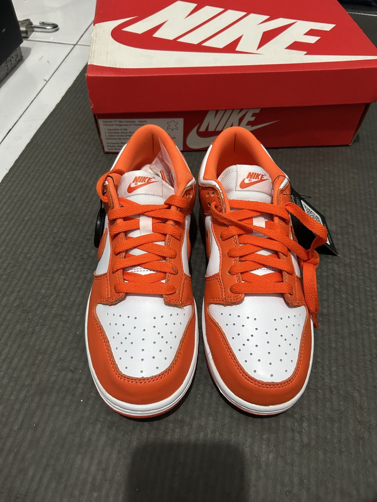 Nike Nike dunk low syracuse Size US 6 / EU 39 - 3 Thumbnail