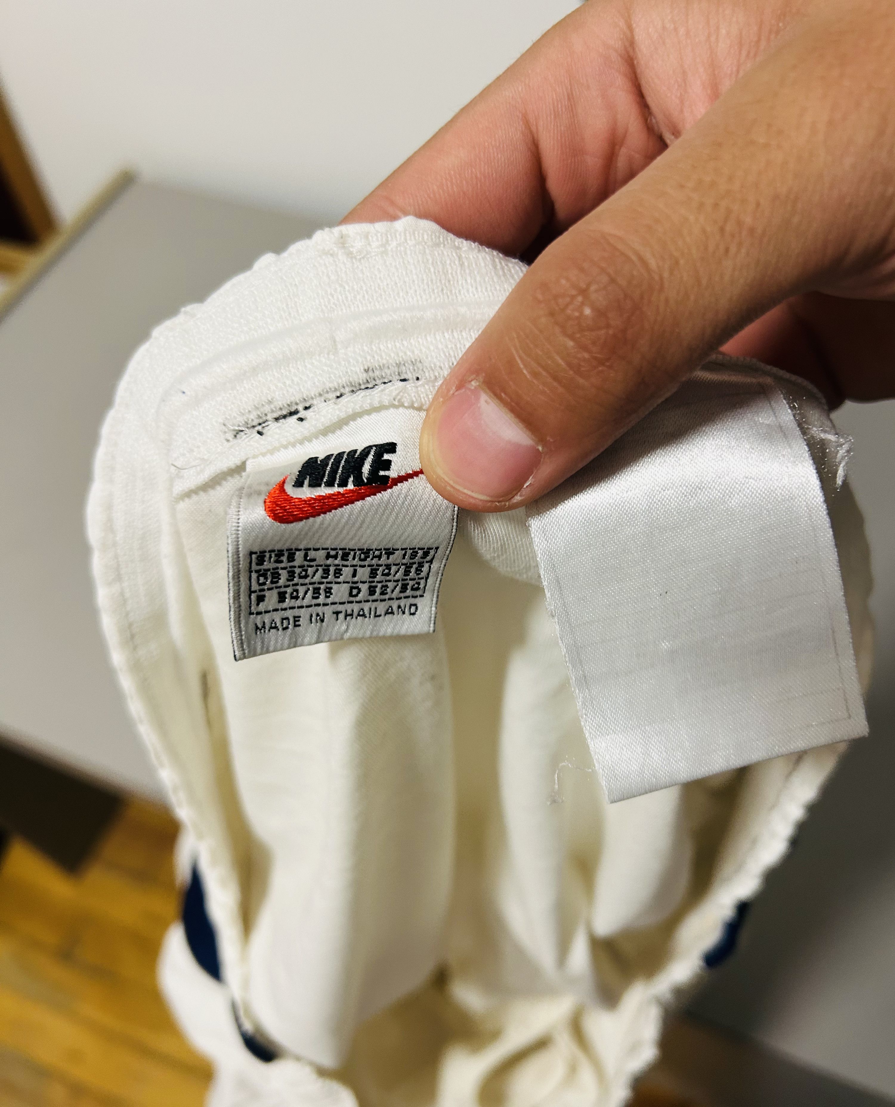 Nike Psg 1997/98 training shorts Size US L / EU 52-54 / 3 - 4 Thumbnail