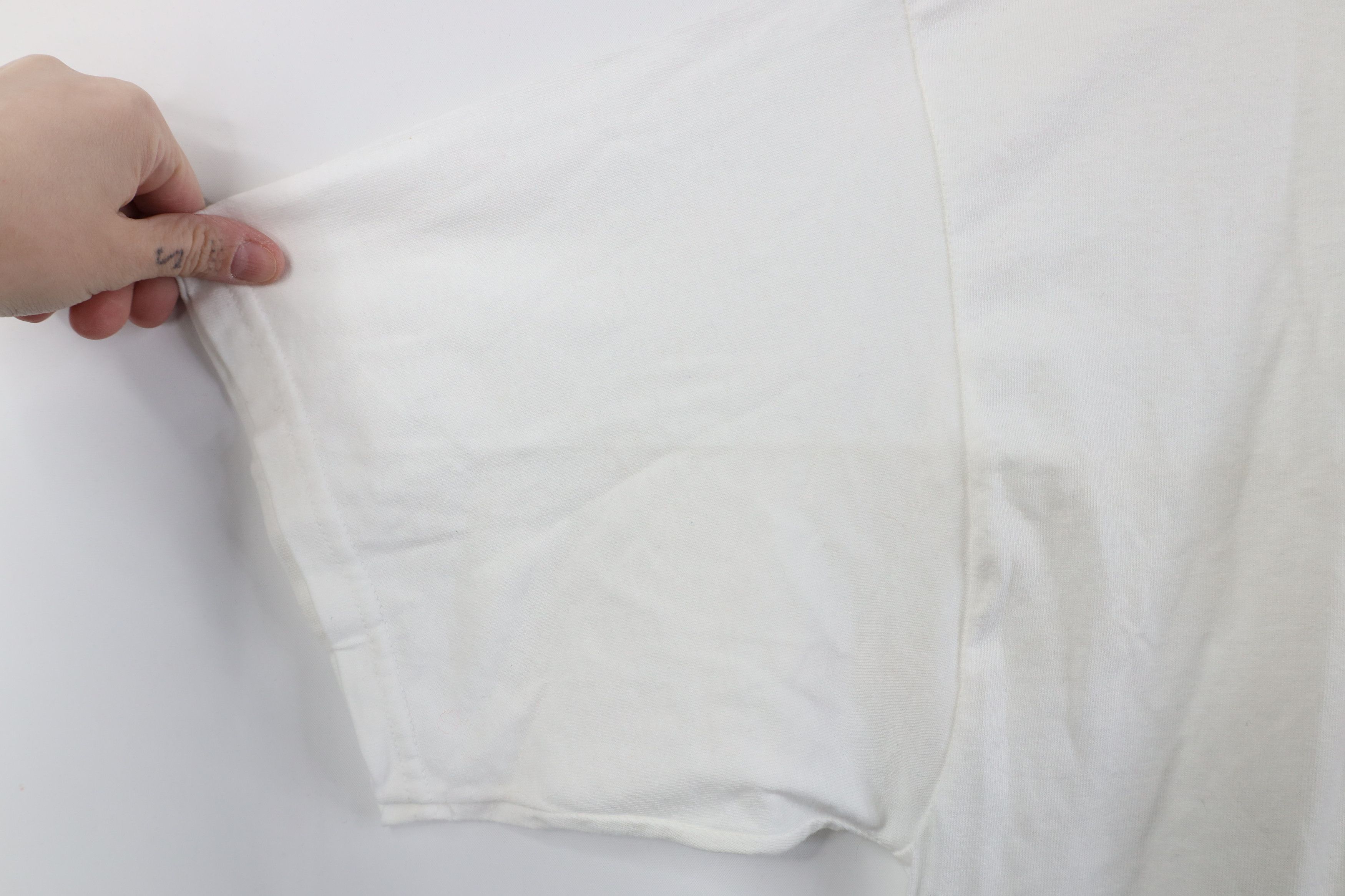 Vintage Deadstock Vintage Y2K Streetwear Fish Fishing T-Shirt White Size US XL / EU 56 / 4 - 8 Thumbnail