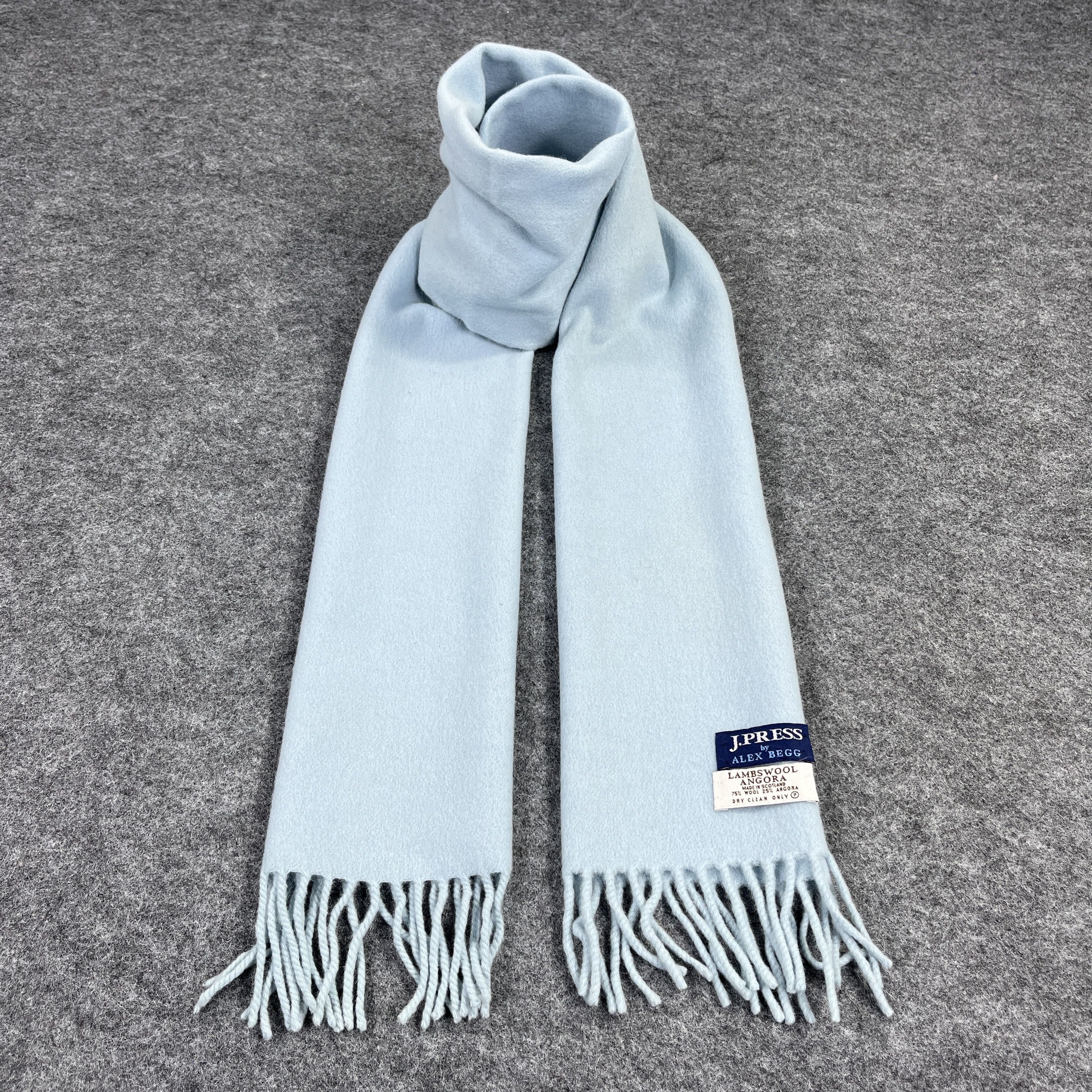 J. Press J. Press Scarf / Muffler / Neckwear T924 Size ONE SIZE - 1 Thumbnail