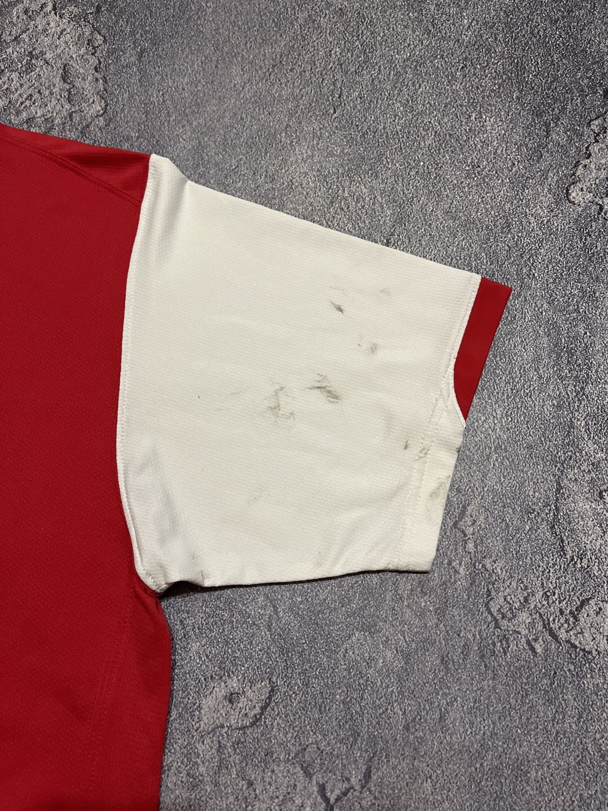 Vintage VERY RARE NIKE FC ARSENAŁ LONDON ENGLAND SOCCER JERSEY RETRO Size US L / EU 52-54 / 3 - 10 Thumbnail