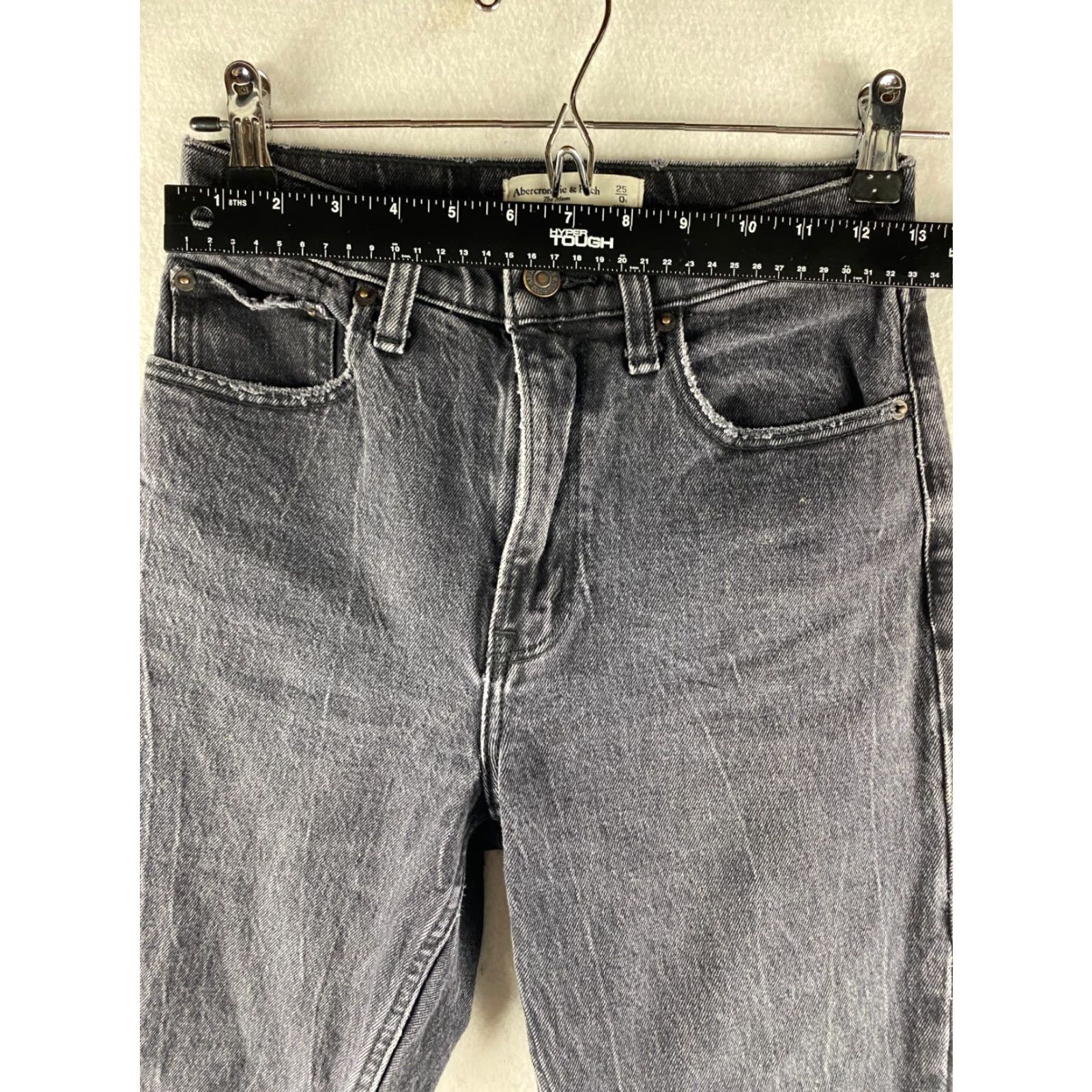 Abercrombie & Fitch Abercrombie & Fitch Jeans Womens 25 Black Mom High Rise Denim Acid Wash Size 42" / US 20 - 7 Thumbnail