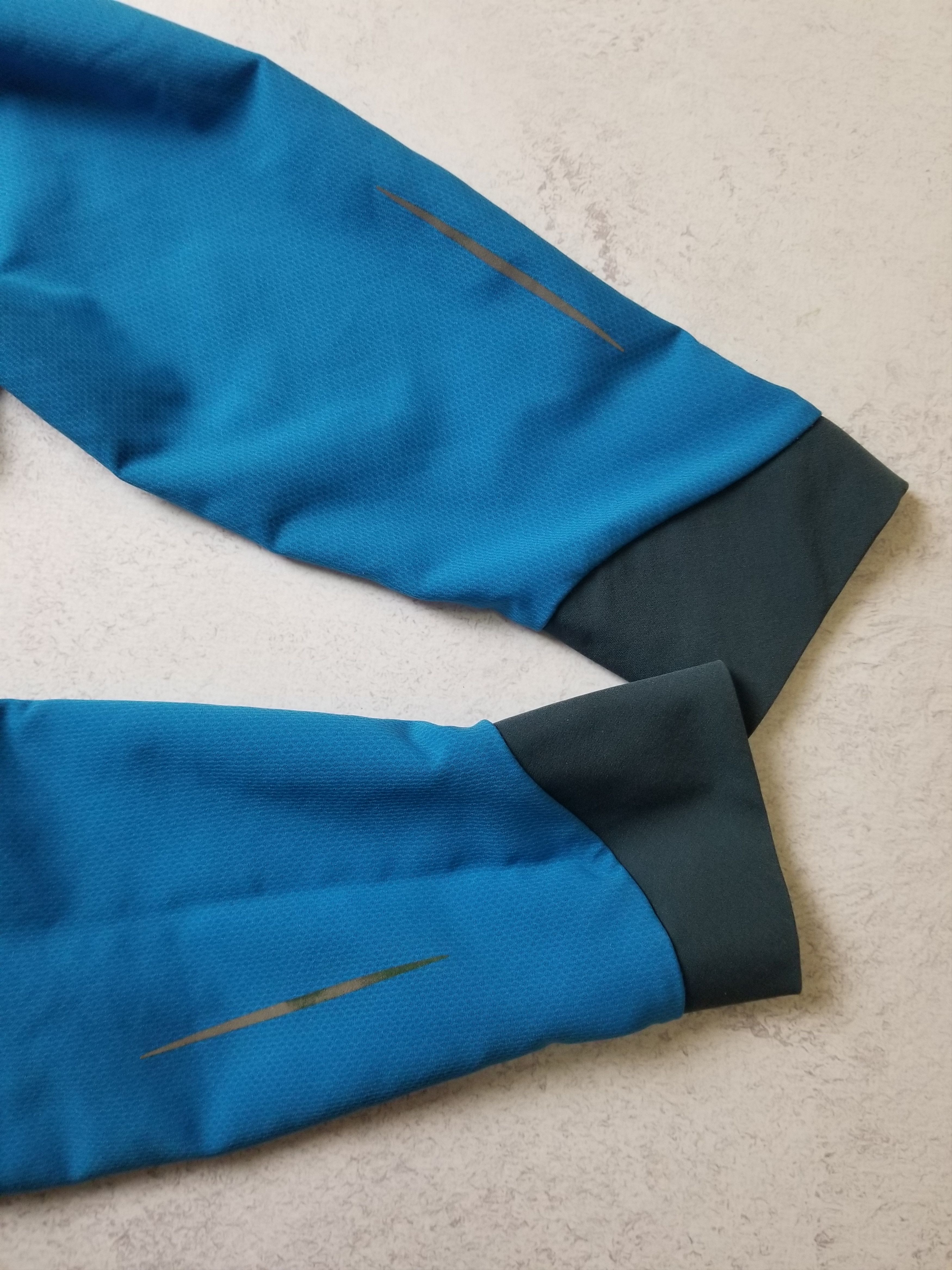 Arc'teryx Arc'teryx Running Light Weight Jacket Windstoper DEFECT Size US M / EU 48-50 / 2 - 7 Thumbnail