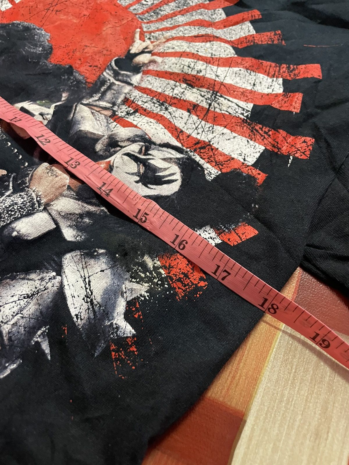 Band Tees Kiss Band Tshirt Japan KISS INVADES JAPAN Tour 2013 Size US S / EU 44-46 / 1 - 7 Thumbnail