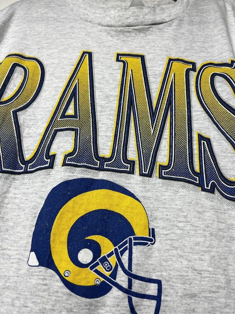 Vintage Vintage 1995's St. Louis Rams NFLP Graphic T-Shirt Size US L / EU 52-54 / 3 - 4 Thumbnail
