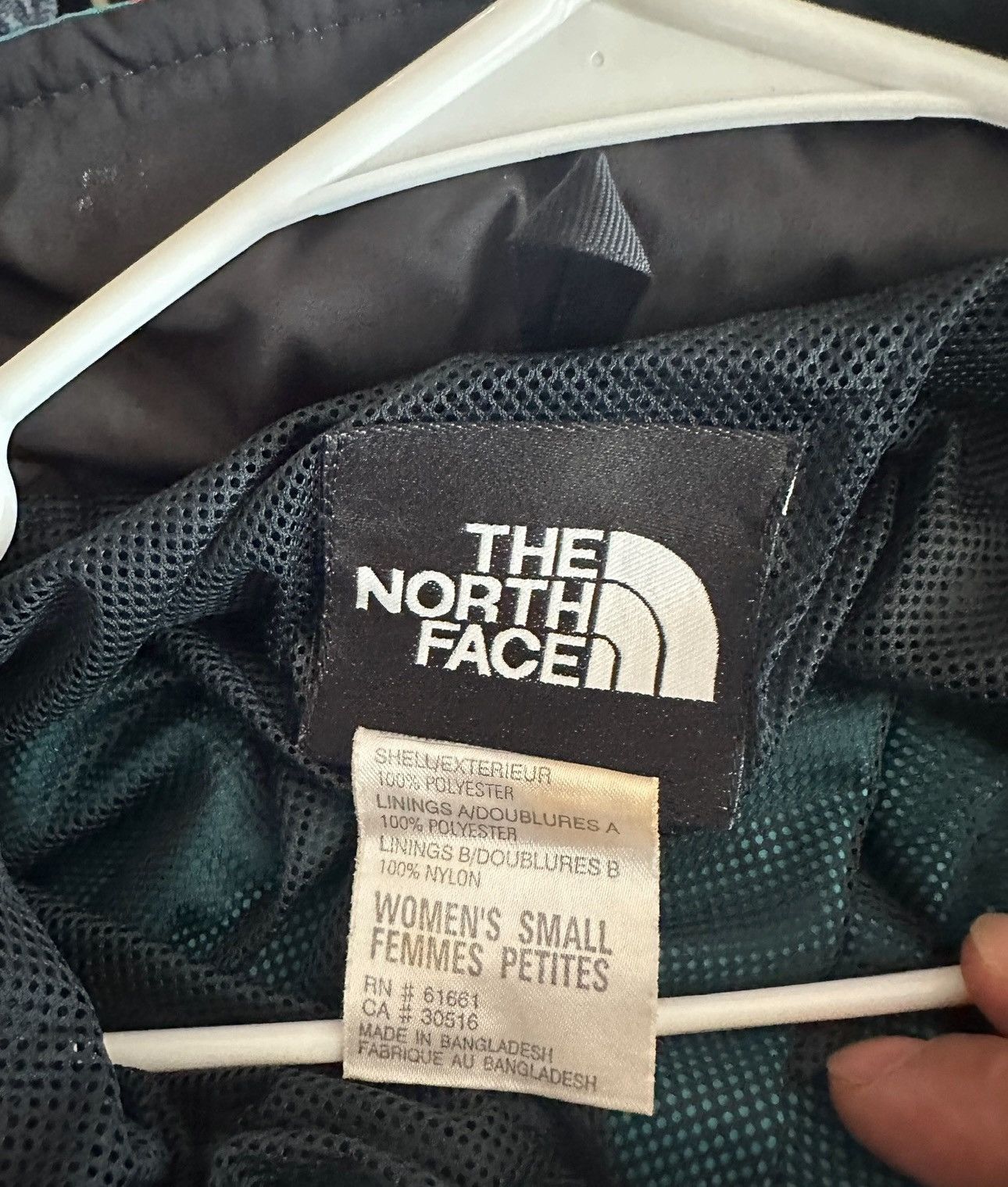 The North Face North Face Hooded Jacket Black/Green Women's Small Petite Size S / US 4 / IT 40 - 4 Thumbnail