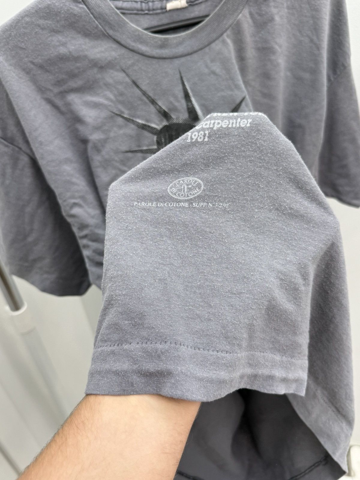 Band Tees Escape From New York 1981 Movie T-Shirt Very Rare Size US L / EU 52-54 / 3 - 6 Thumbnail