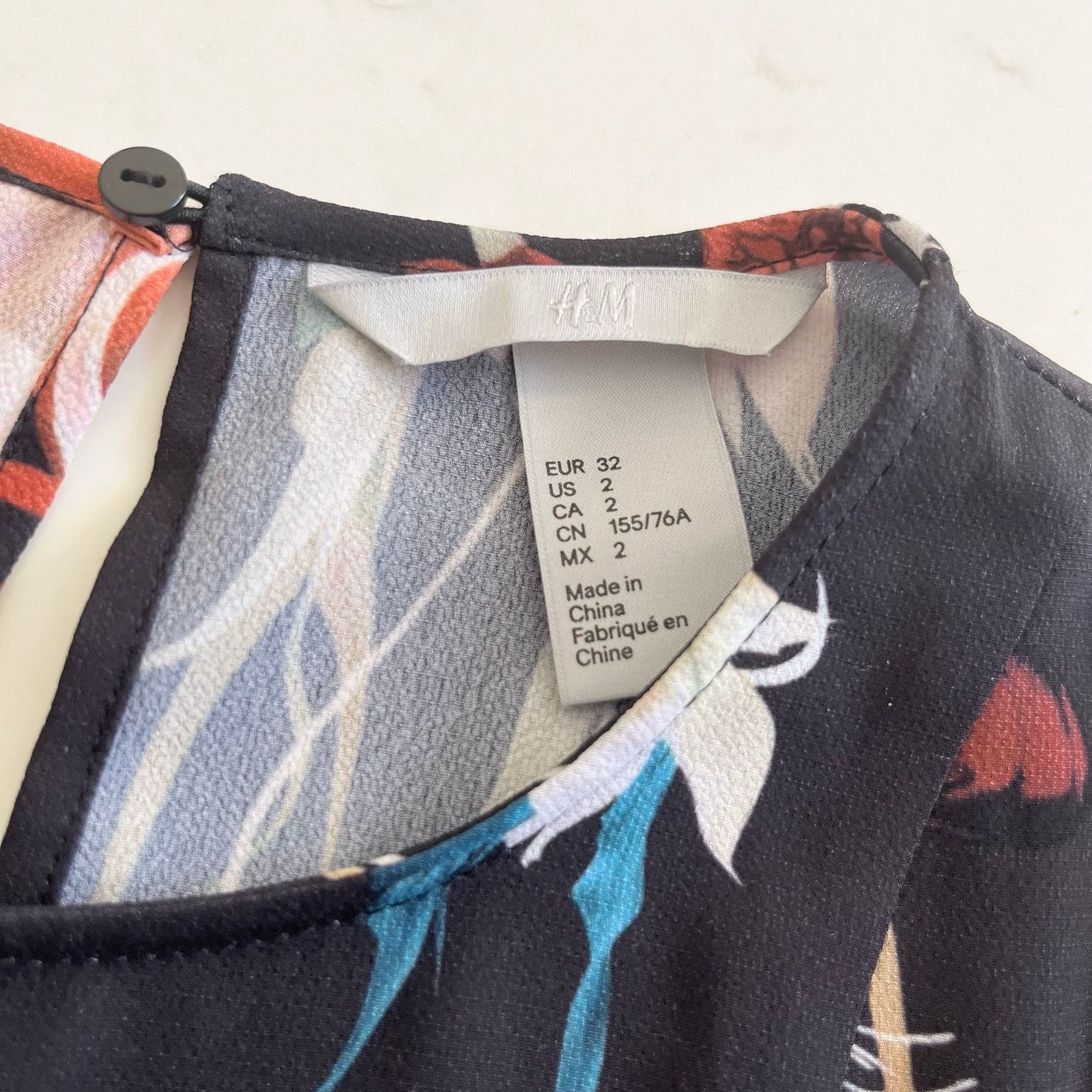 H&M H&M Black Floral Midi Dress Open Back Long Sleeve Flowy Size XS / US 0-2 / IT 36-38 - 6 Thumbnail