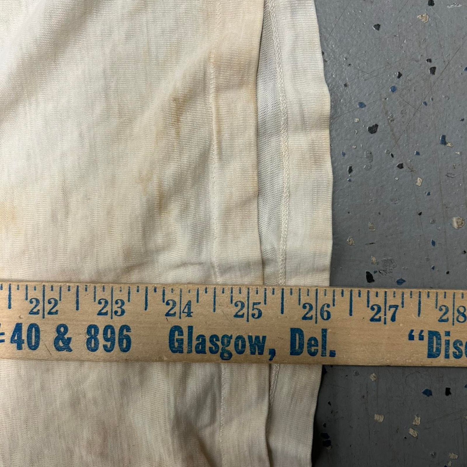 Other VTG 70s Distressed white cotton t-shirt Size US M / EU 48-50 / 2 - 6 Thumbnail