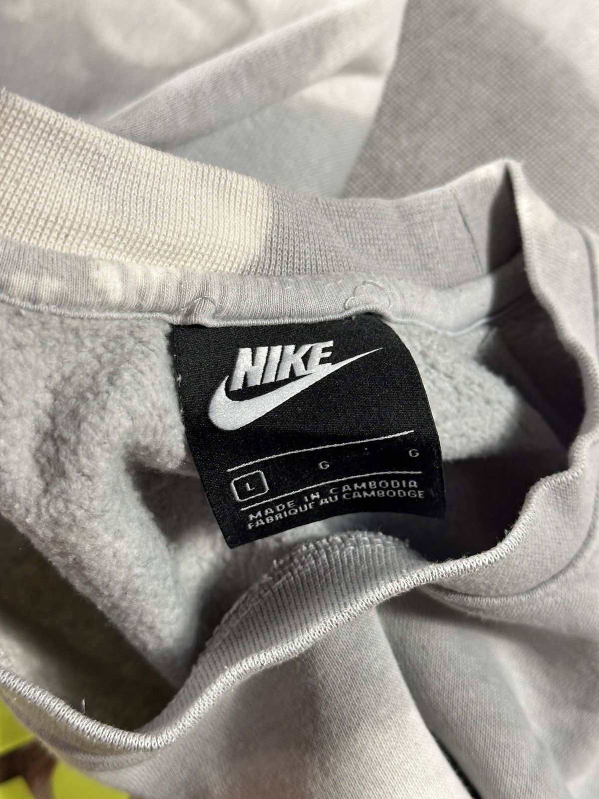 Nike Nike Air Custom Tie-Dye Crewneck Size US L / EU 52-54 / 3 - 4 Thumbnail