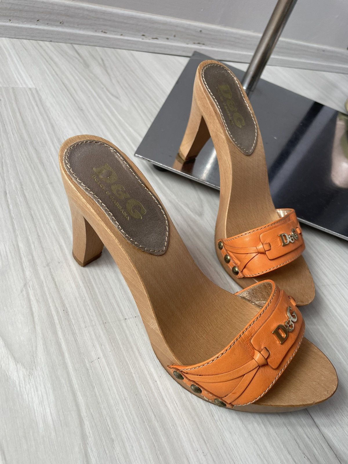 Dolce & Gabbana Dolce Gabbana mules Size US 6.5 / IT 36.5 - 16 Thumbnail