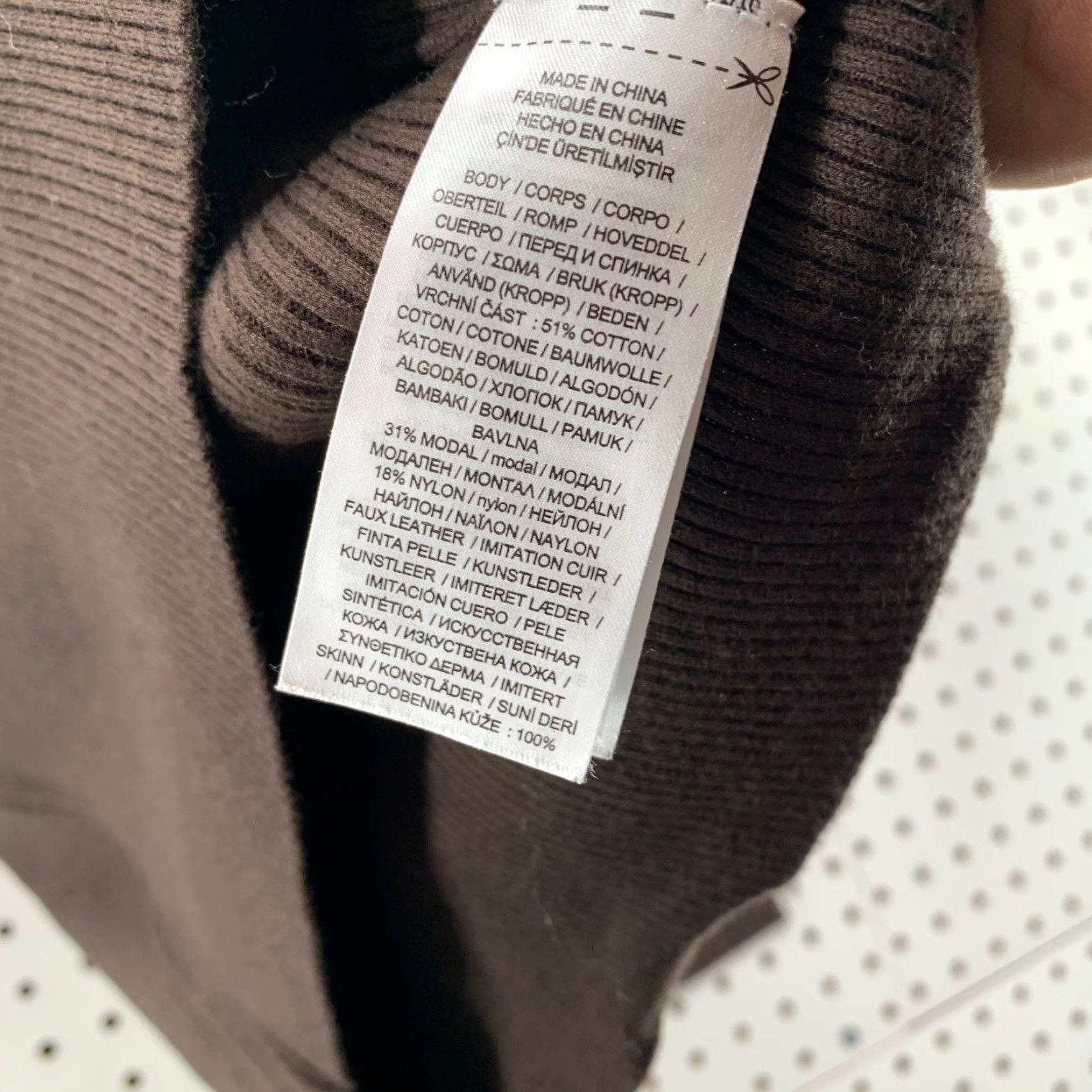 Ralph Lauren Lauren Ralph Lauren Sweater Long Sleeve Turtleneck Brown Faux Leather Elbow Shoulders Ribbed LRL Size L Mens Size US L / EU 52-54 / 3 - 7 Thumbnail