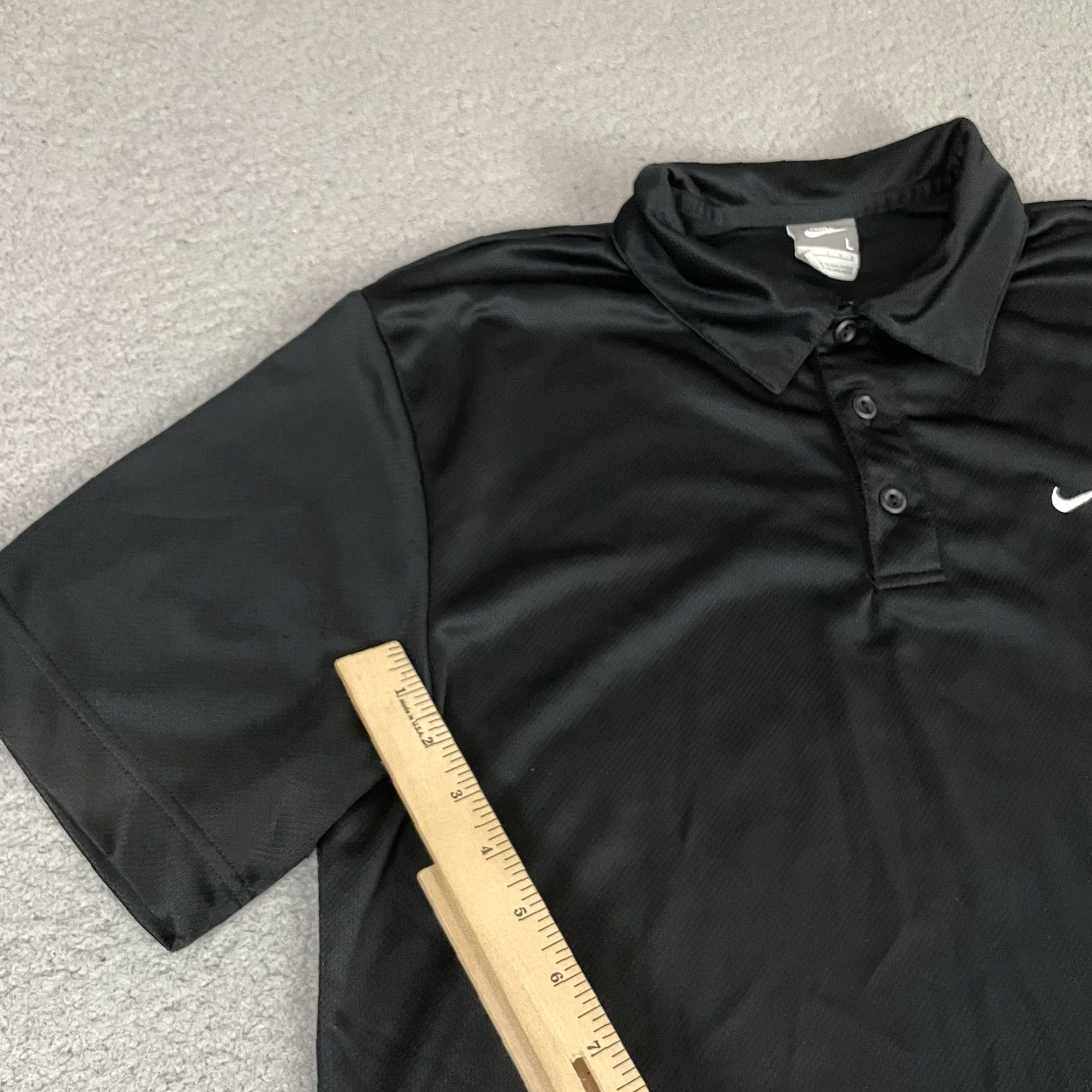 Nike VINTAGE Nike Shirt Mens L Black Embroidered 100% Polyester Active Casual Polo Rugby Accessories? Size US L / EU 52-54 / 3 - 5 Thumbnail