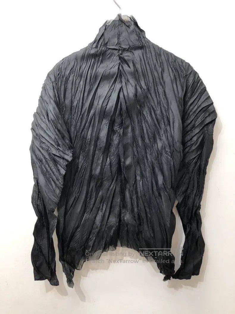 Issey Miyake Issey Miyake Women's Black Long-sleeve Shirt Size L / US 10 / IT 46 - 2 Thumbnail